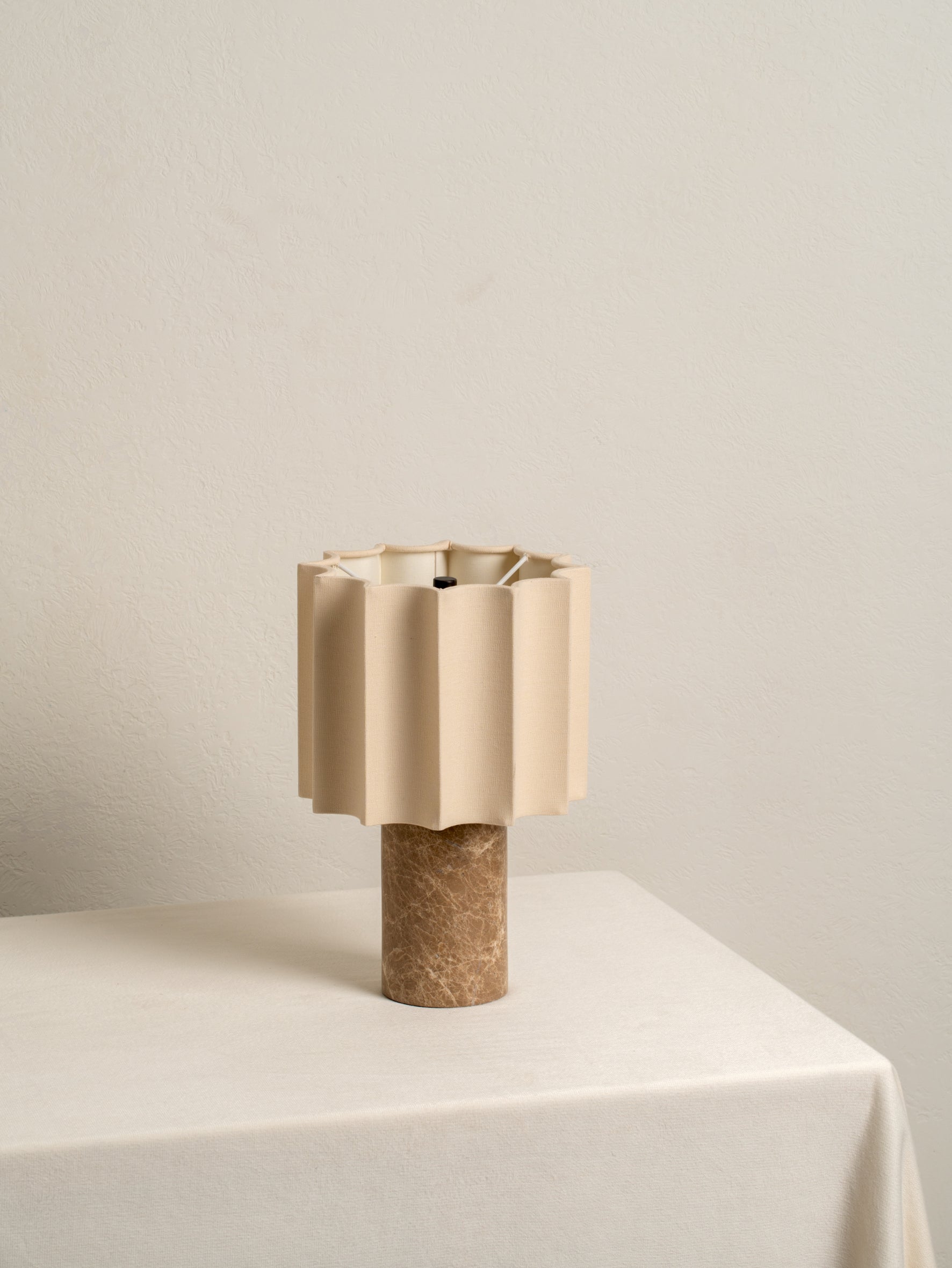 Dalli Lampe de Table Minimaliste en Marbre