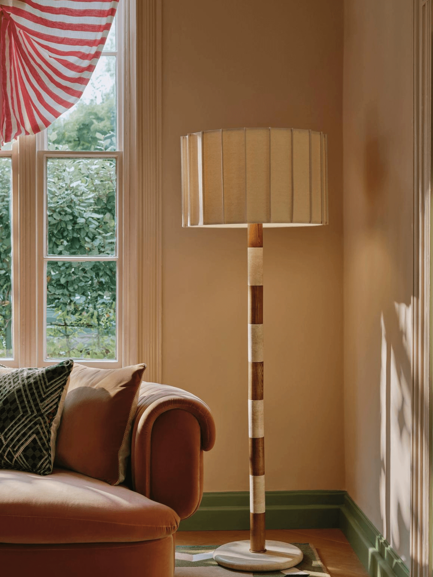 Travertine Striped Floor Lamp - Vakkerlight