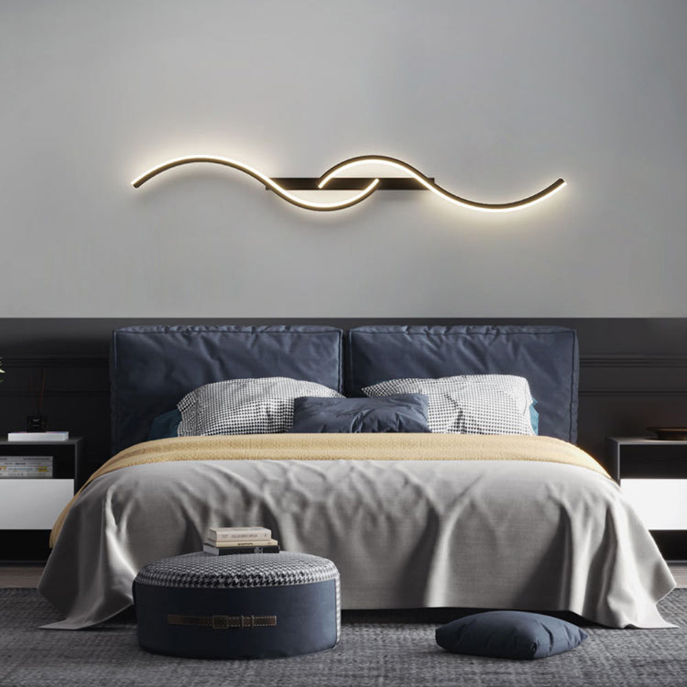 Arisha Applique Murale Vague Design Moderne Noir/Or Salon