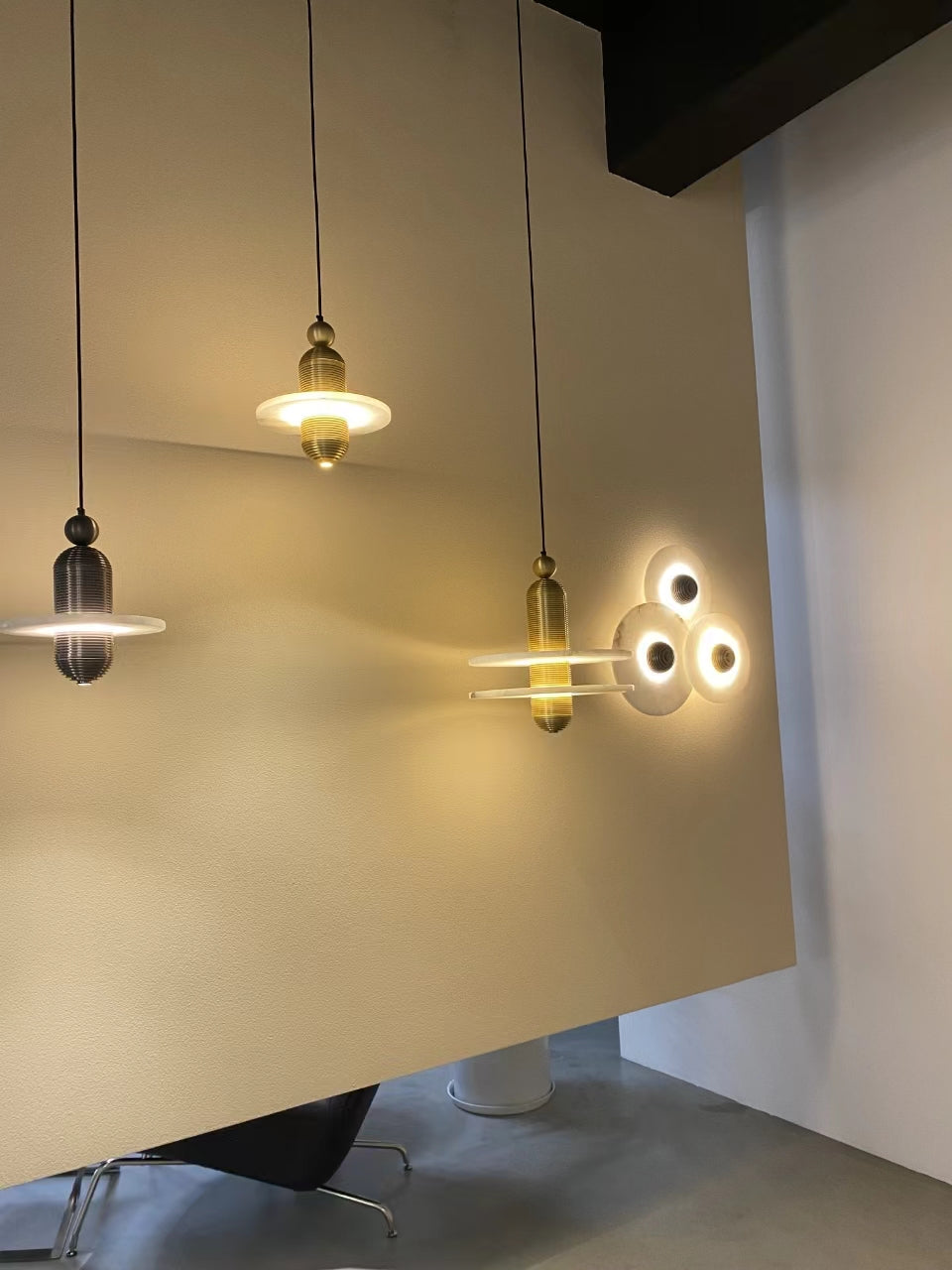Ildvuvye Individual Creativity Comet Metal Pendant Lamp - Lamp Copper