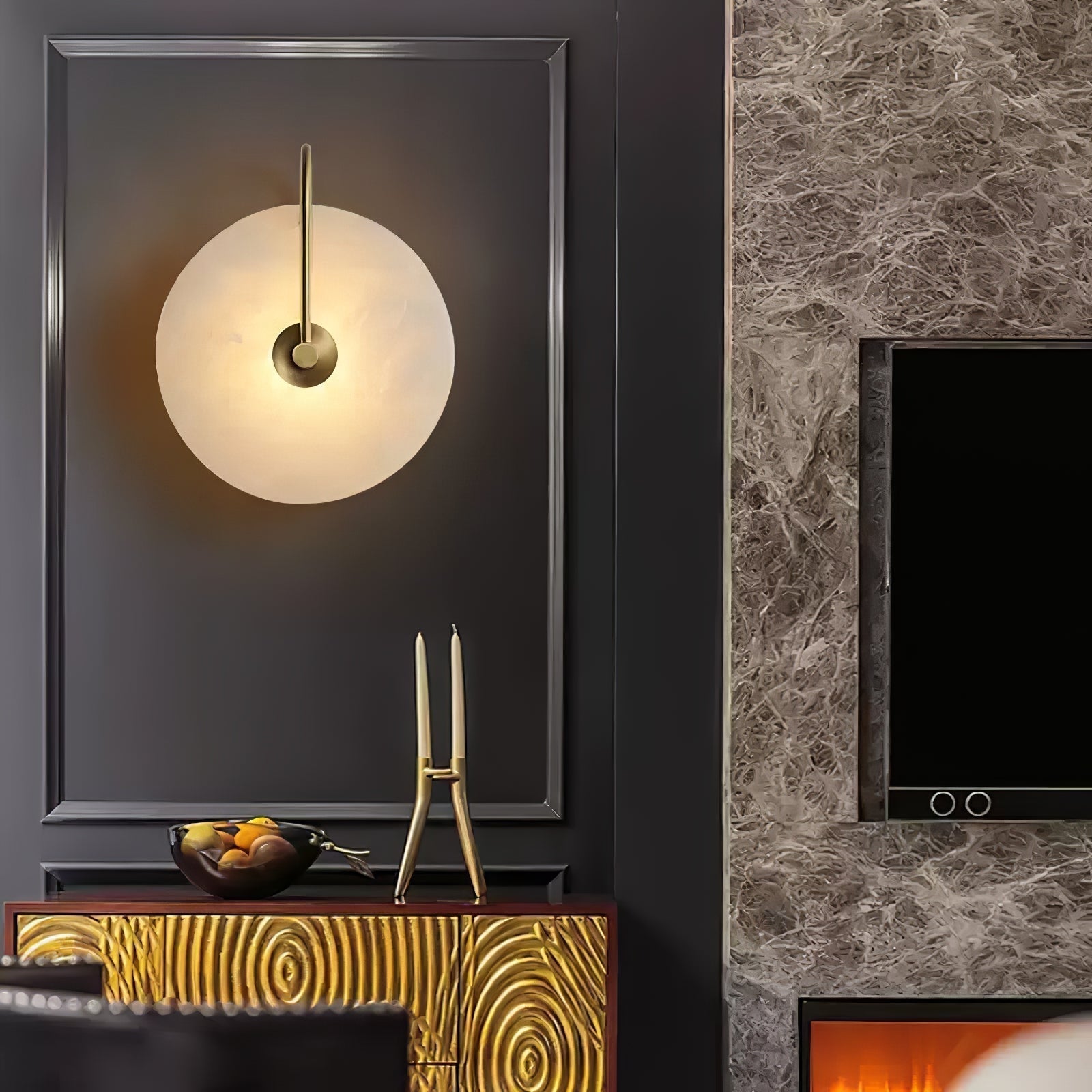 Elaris Alabaster Globe Wall Lamp - Blowlighting