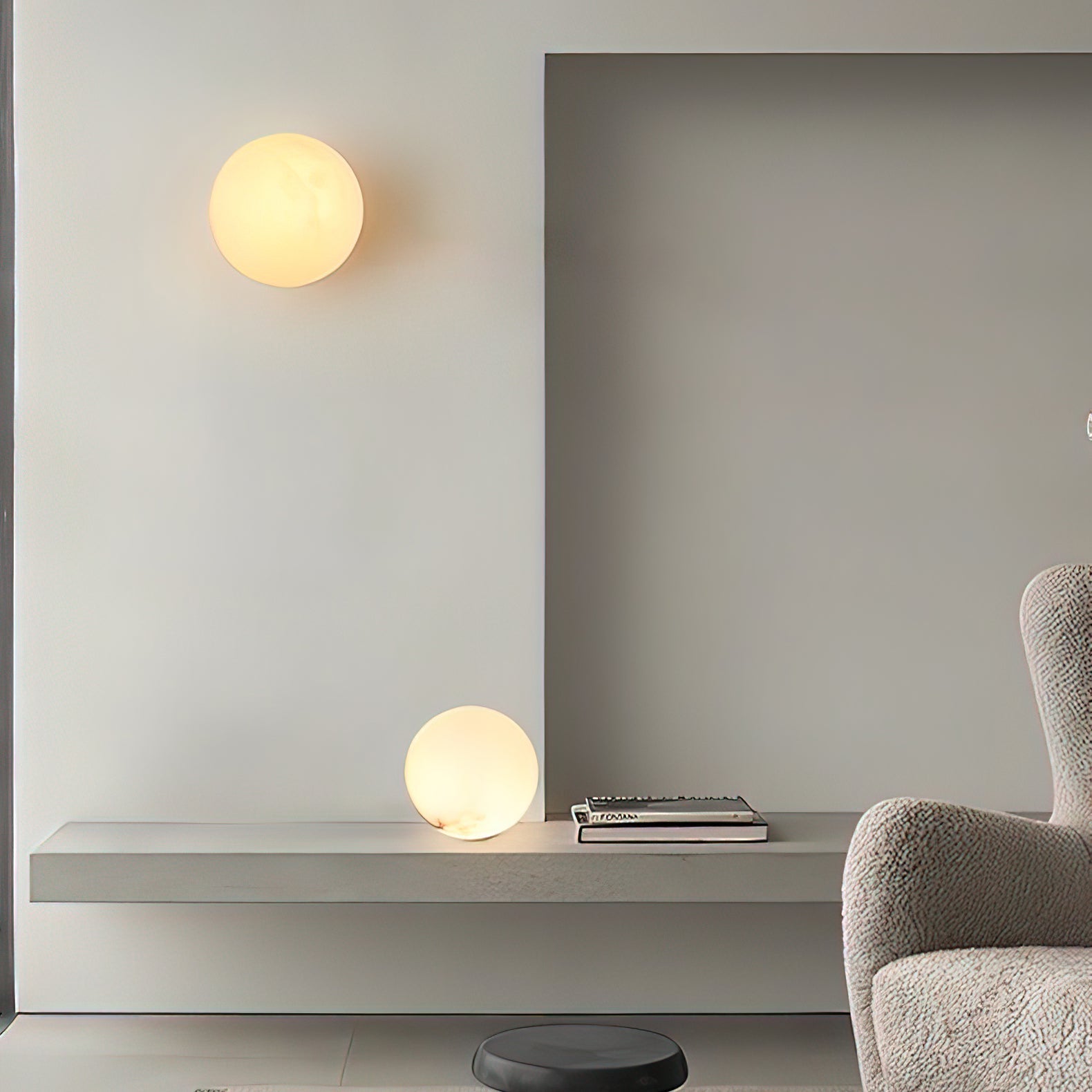Vevinir Alabaster Globe Wall Light - Letslighting