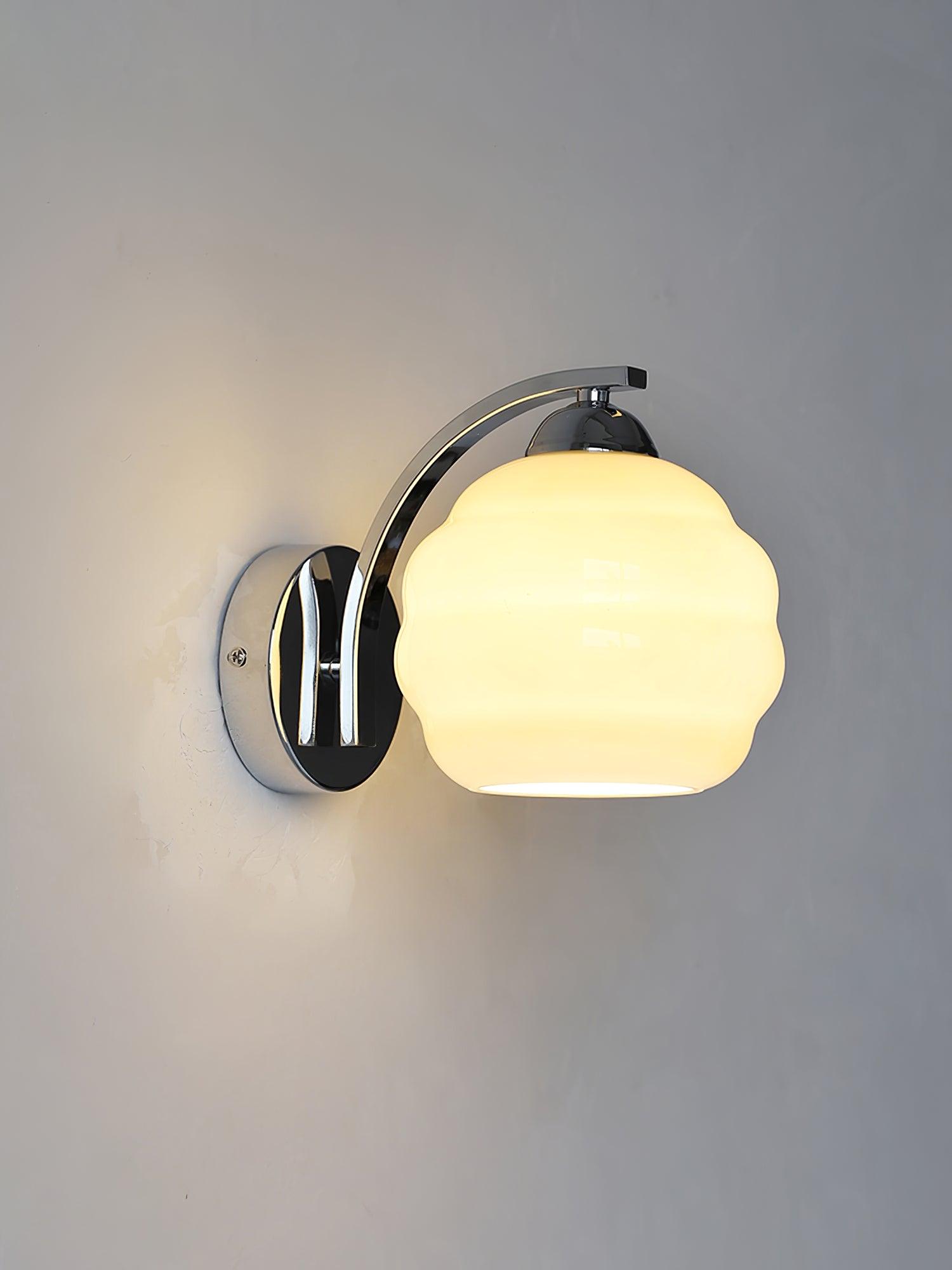 Art Deco Vintage Wall Lamp - Blowlighting