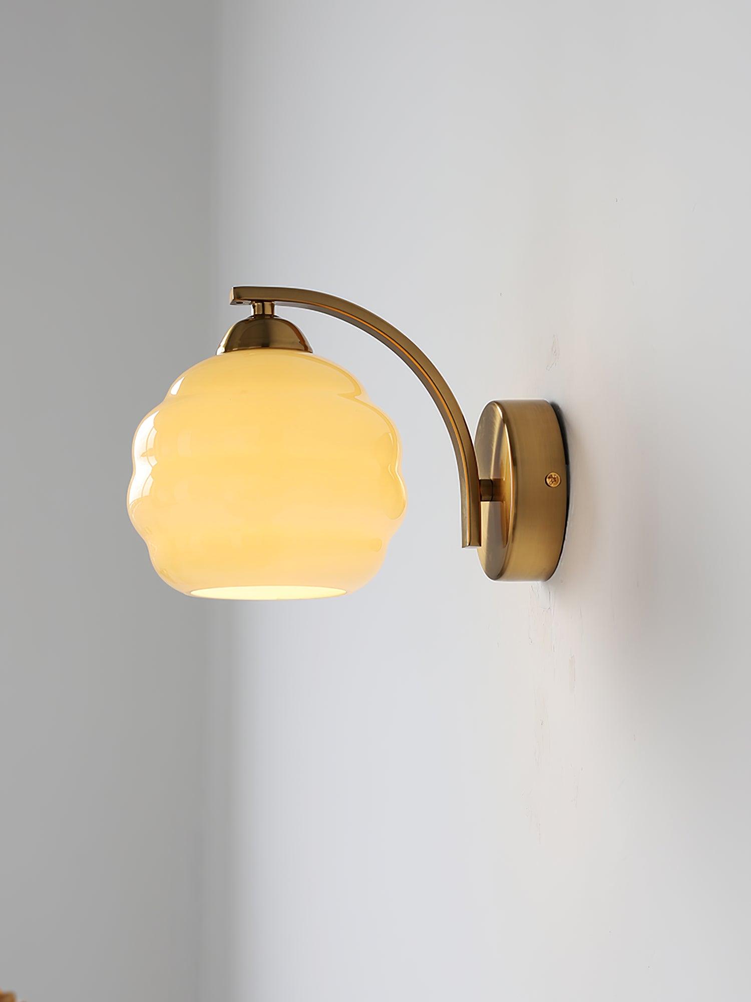 Art Deco Vintage Wall Lamp - Blowlighting