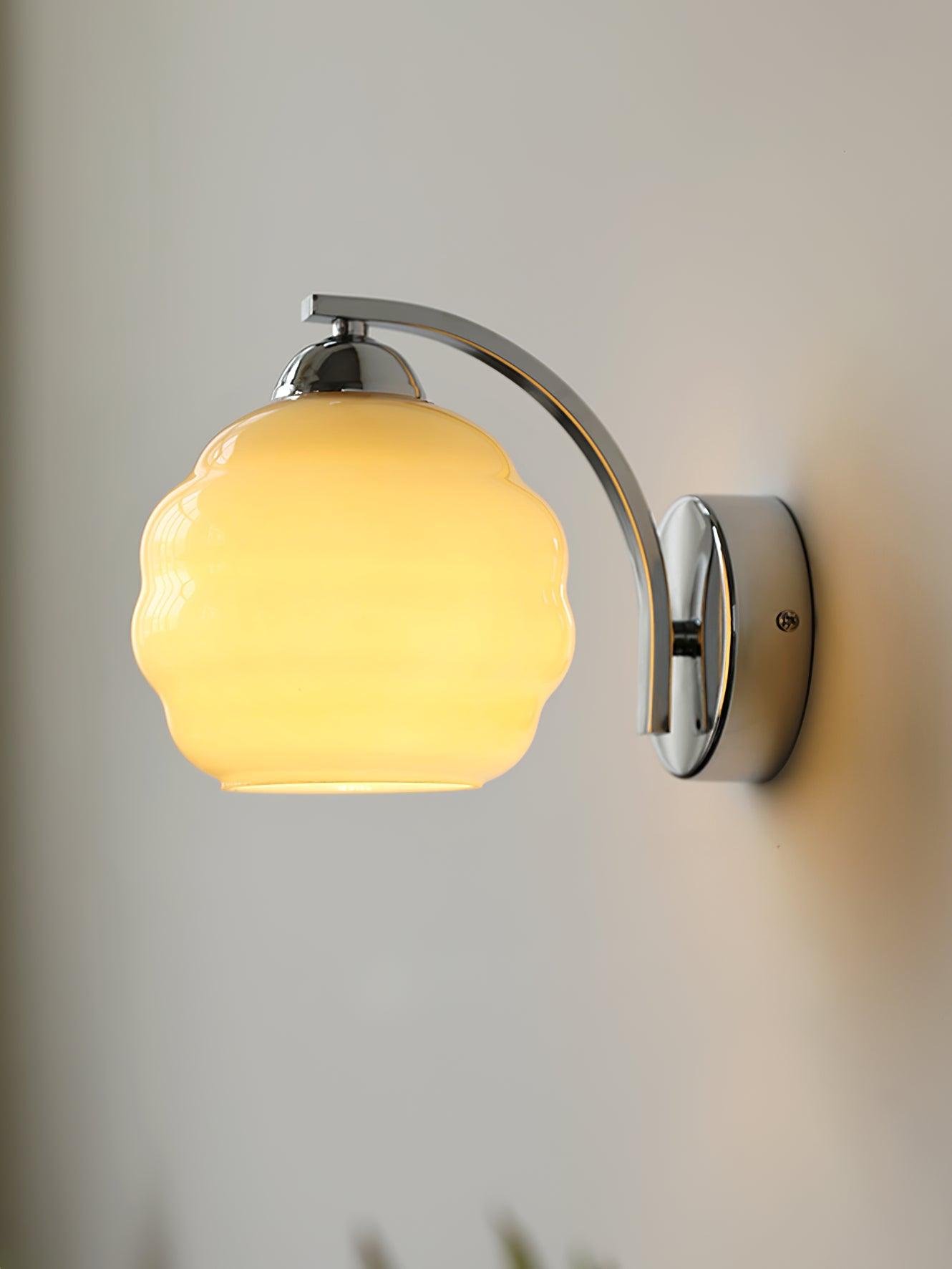 Art Deco Vintage Wall Lamp - Blowlighting