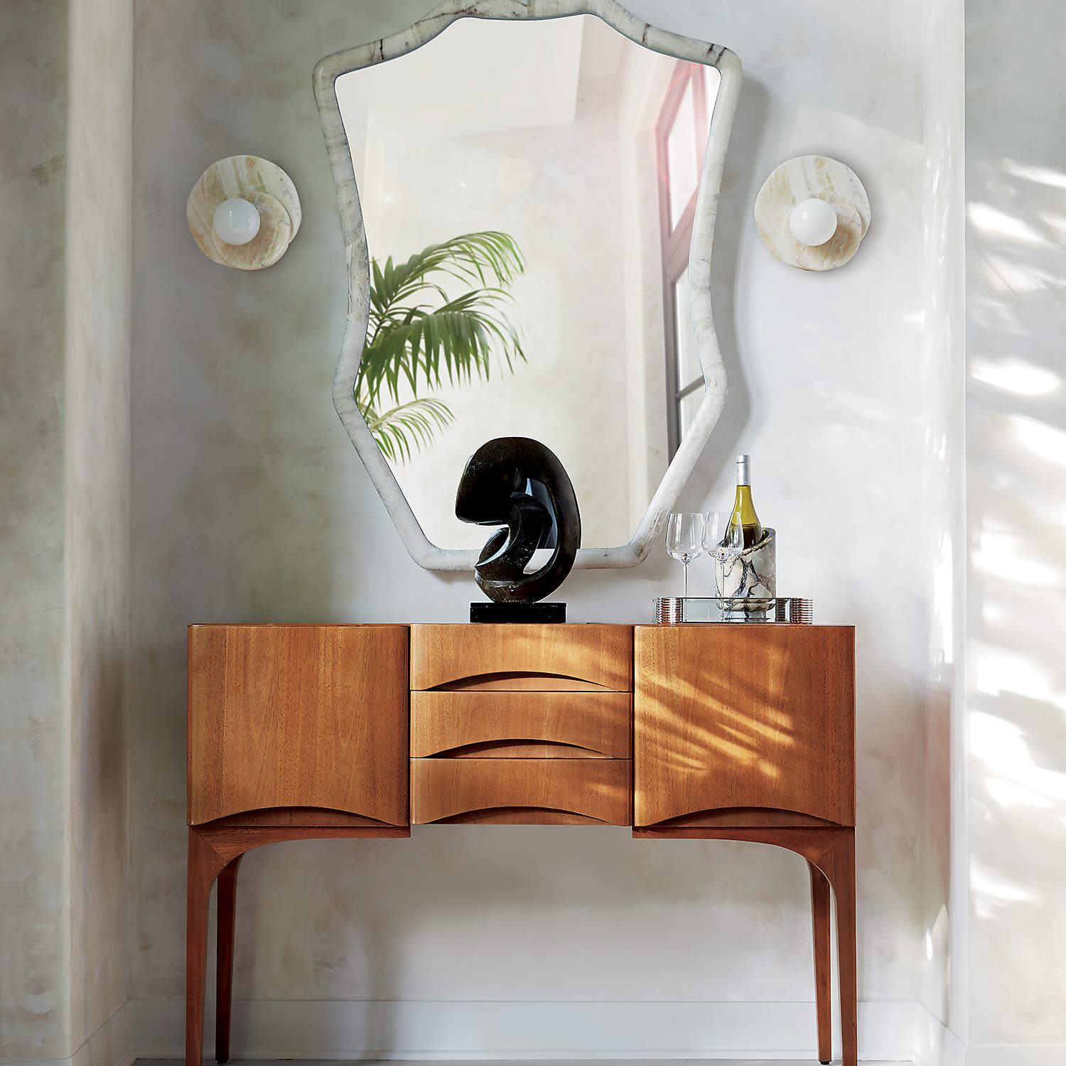 Alorarae Organic Alabaster Wall Light - Letslighting