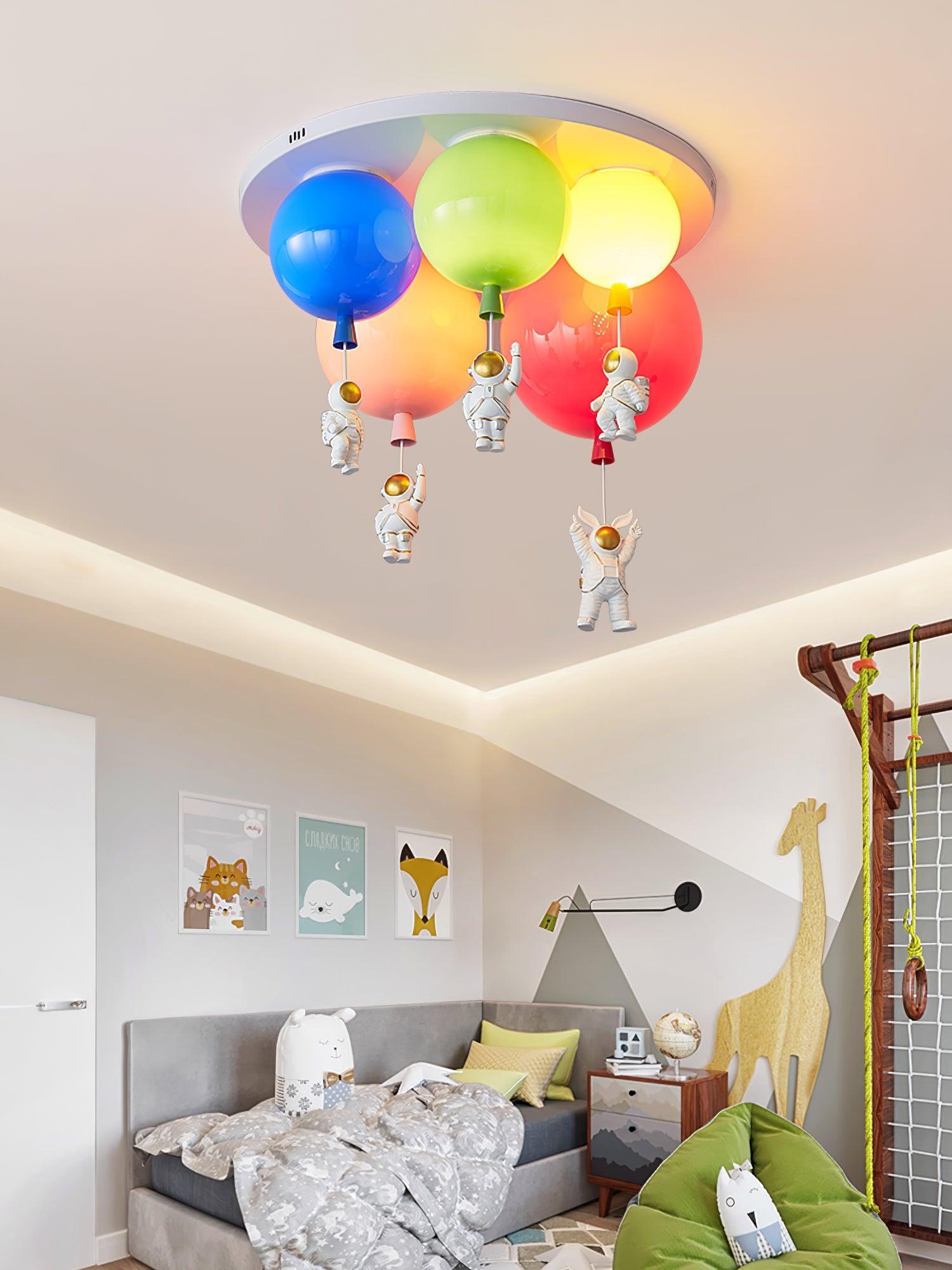 Astronaut Glossy Balloon Ceiling Lamp - Blowlighting