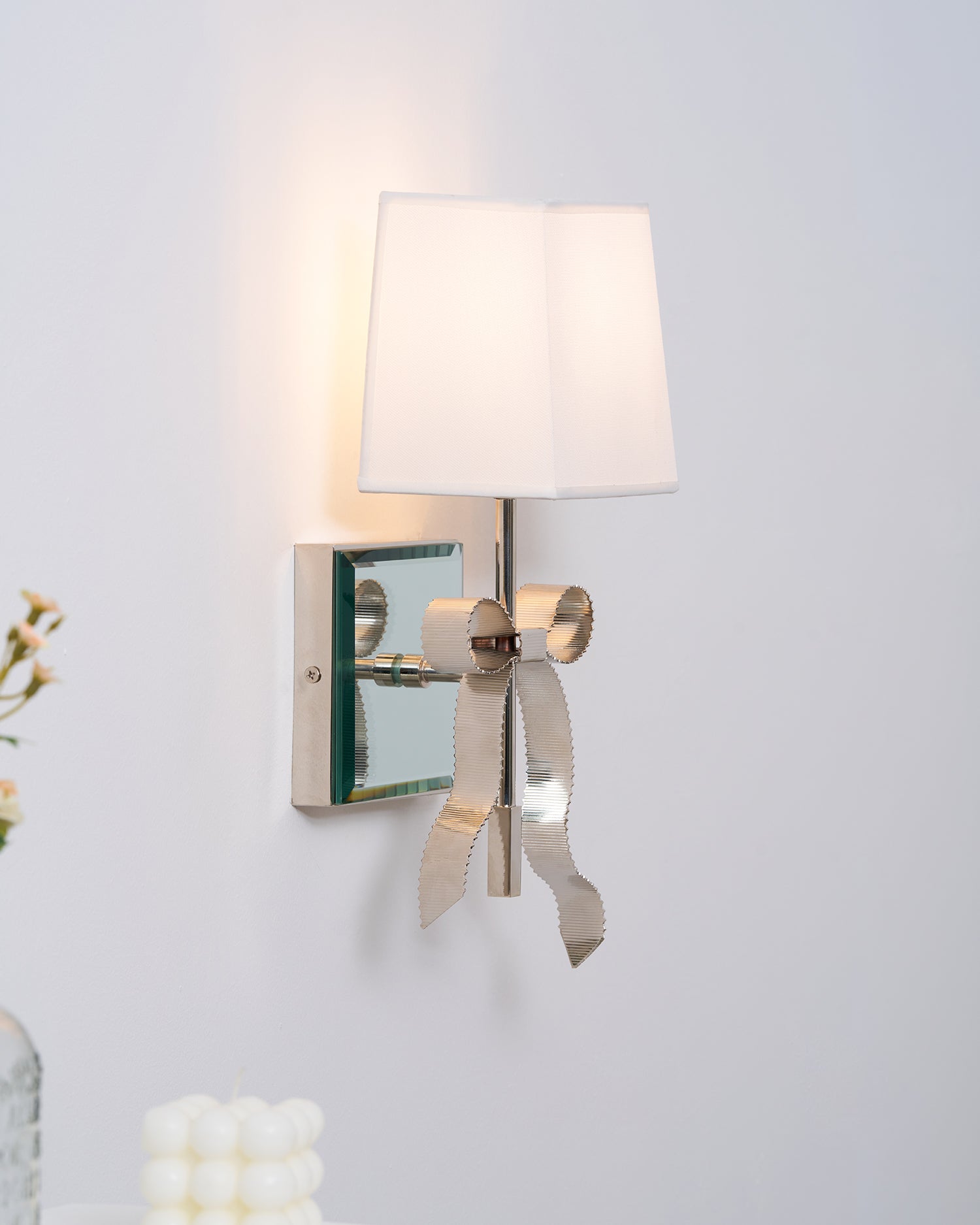 Belle Applique Murale Élégante en Tissu Nœud