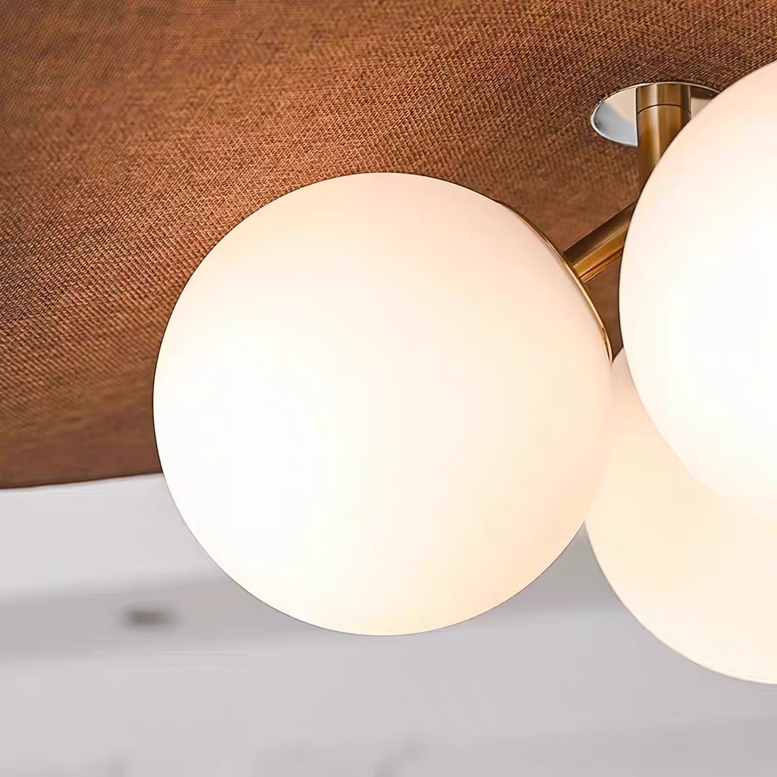 Brill Lustre Vintage Moderne Bloom Petals