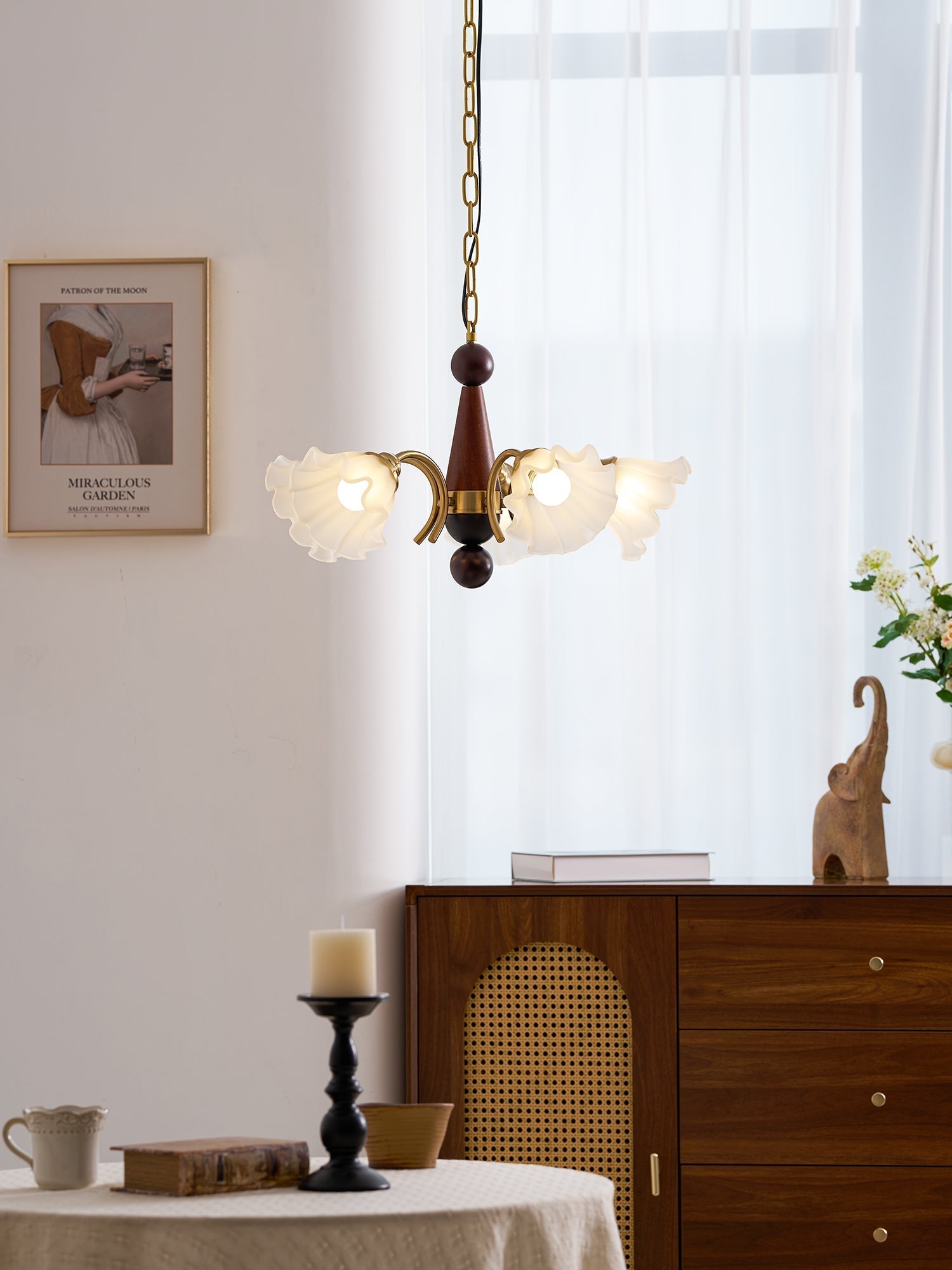 Bloomcrest Chandelier - Blowlighting