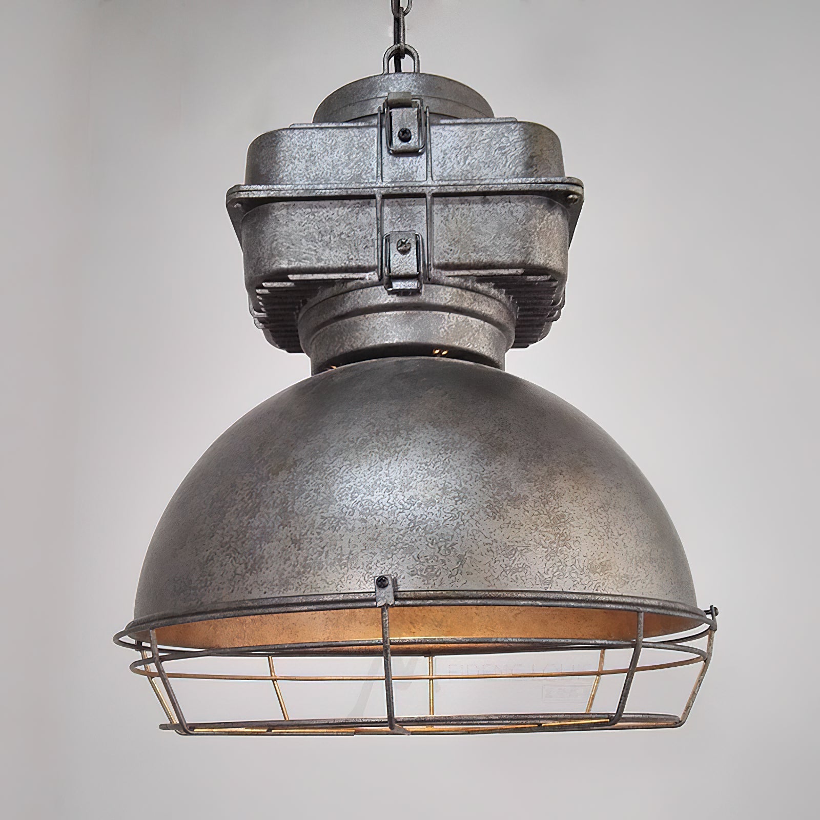 Astra Vintage Industrial Brilliant Metal Pendant Light - Lamp Copper