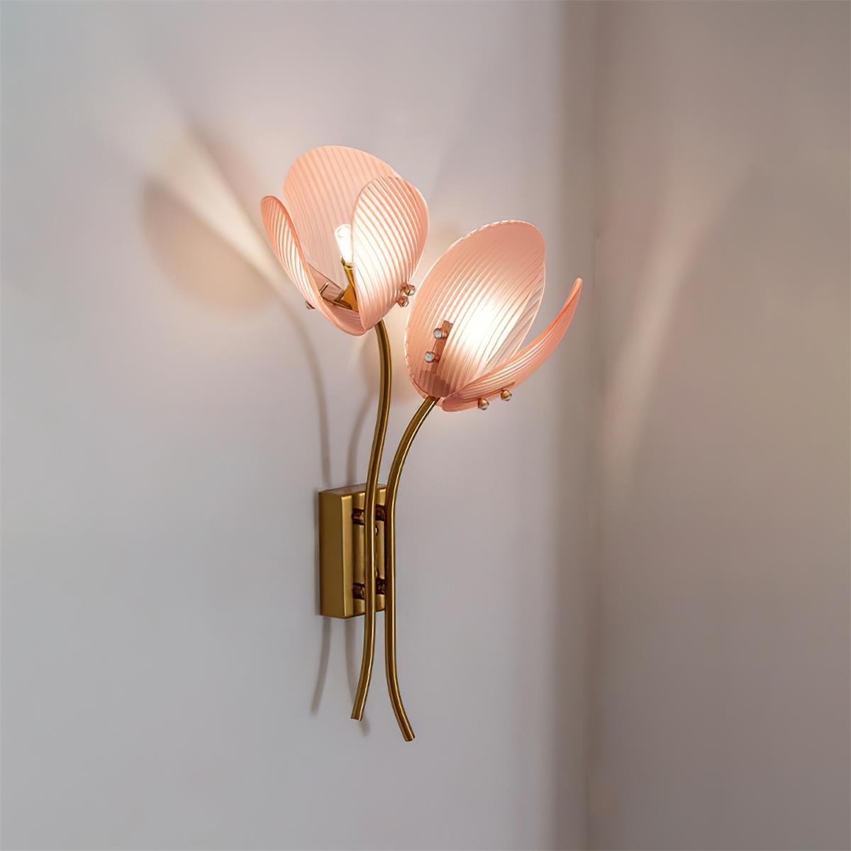 Calyssa Petal-Form Wall Lamp - Letslighting