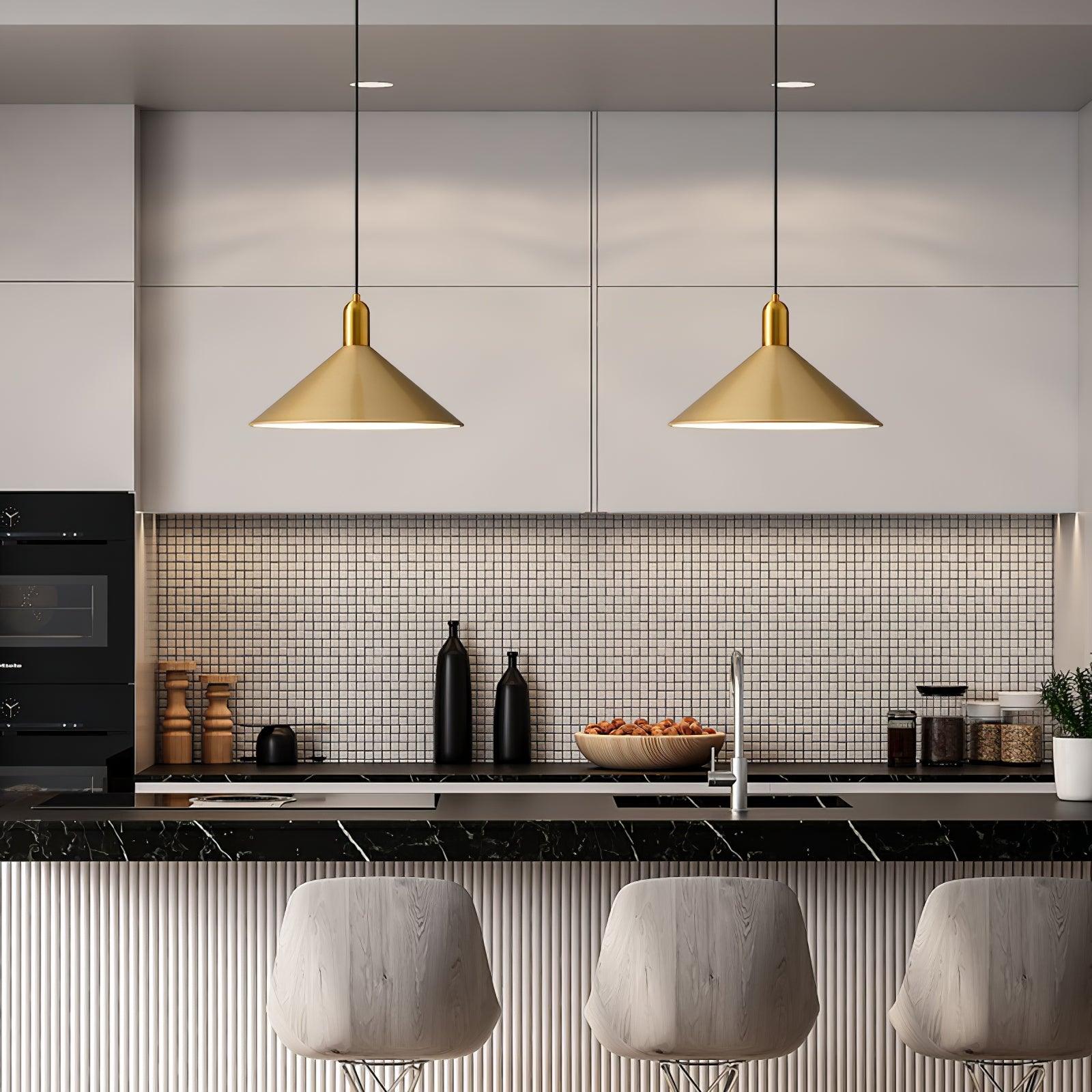 Carins Pendant Lamp - Blowlighting