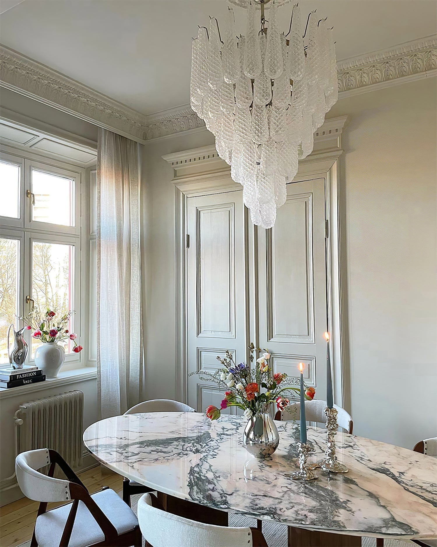 Case Chandelier Glass Droplet Cascade - Letslighting