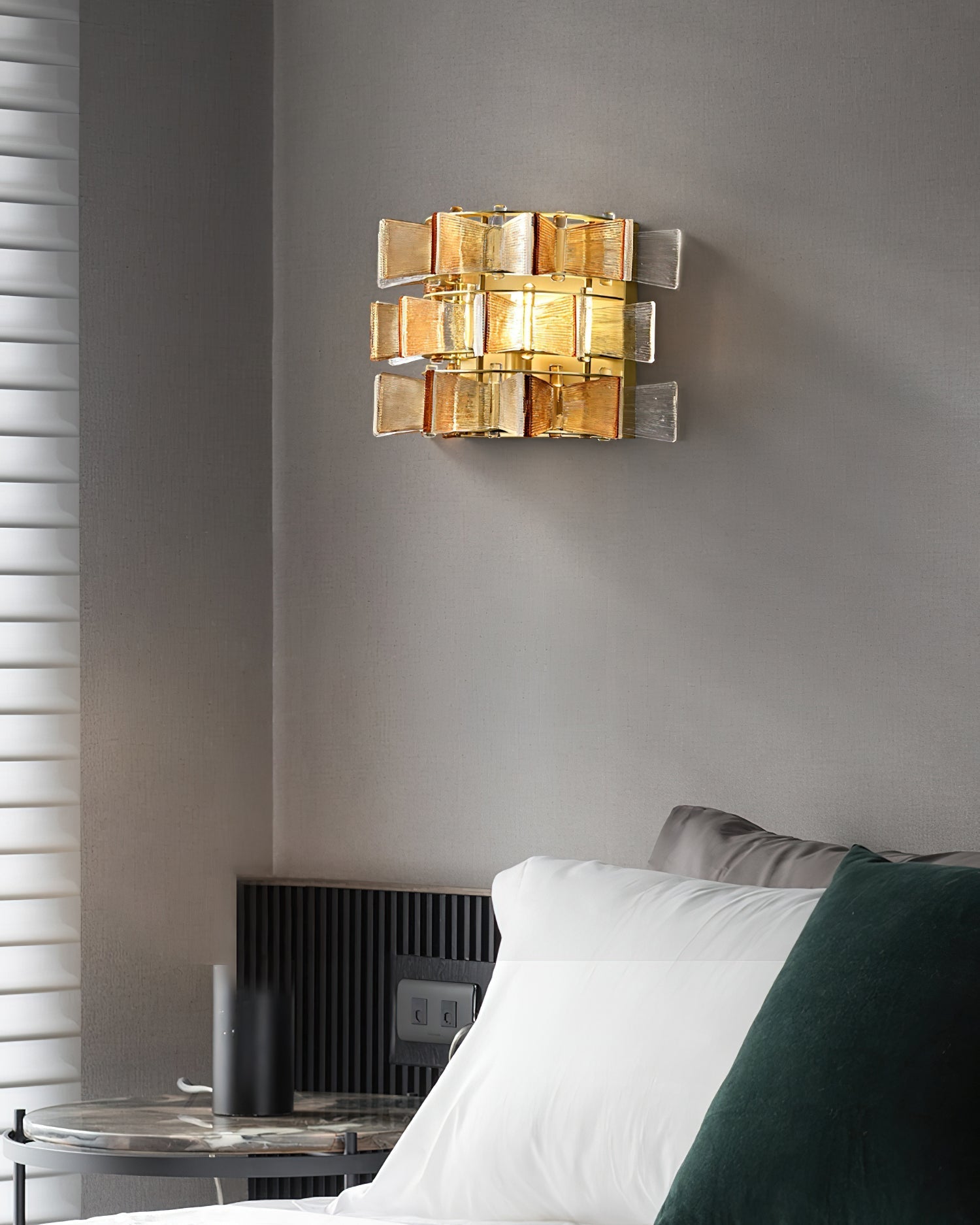 Celvara Wall Lamp Ribbed Glass Ribbon Accent - Letslighting