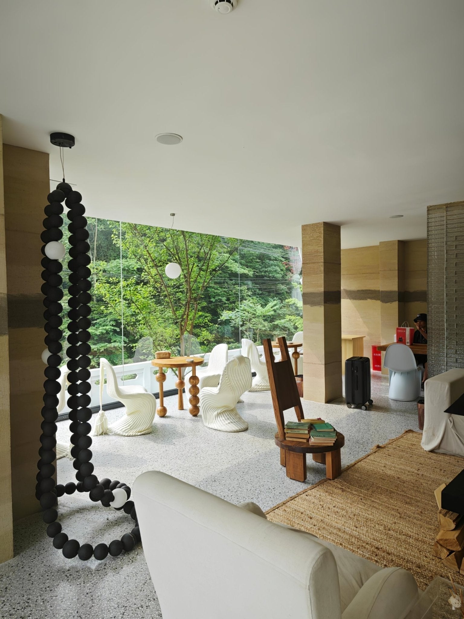 Nysolisra Modern Glass Chandelier - Blowlighting