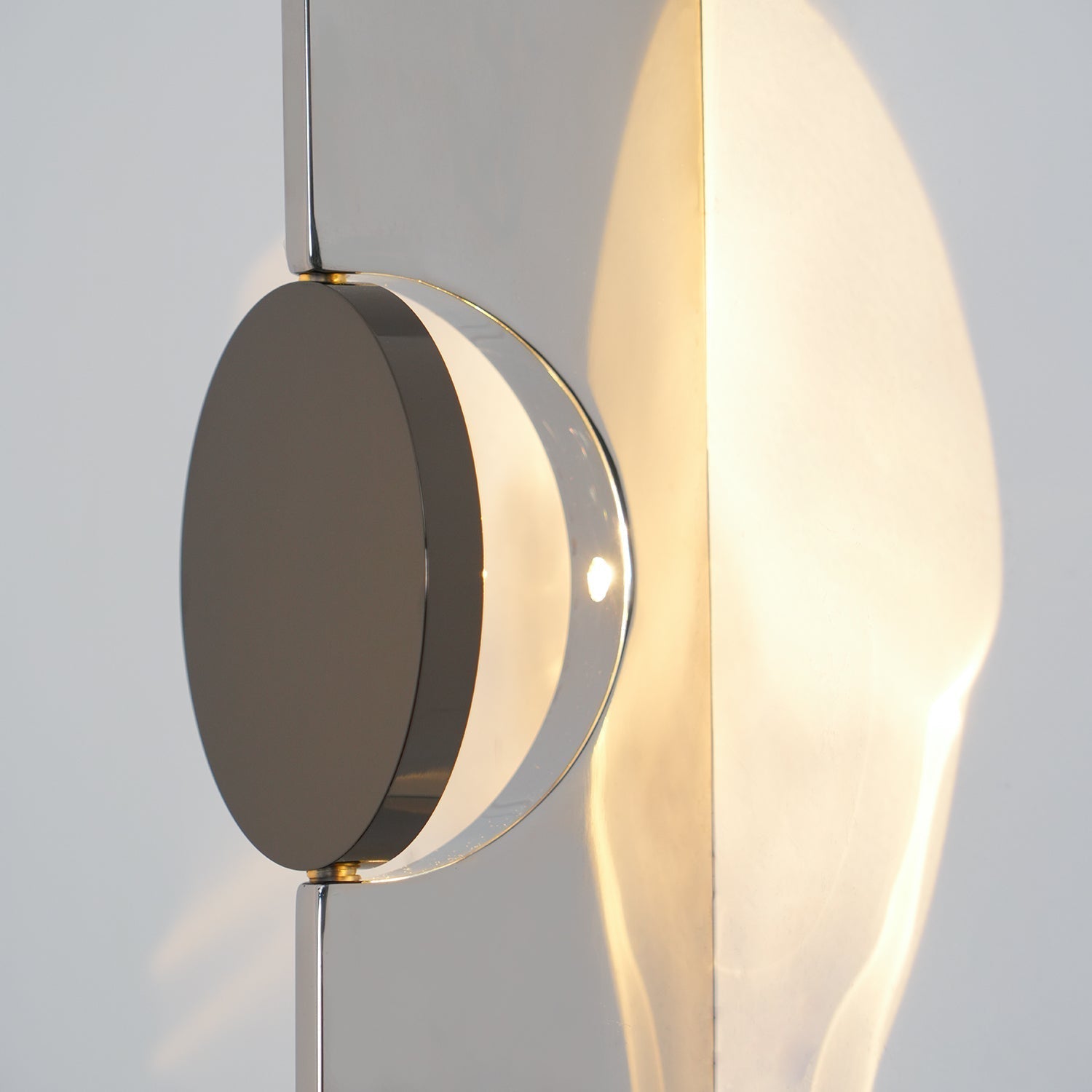 Creative Light And Shadow Wall Lamp - Blowlighting