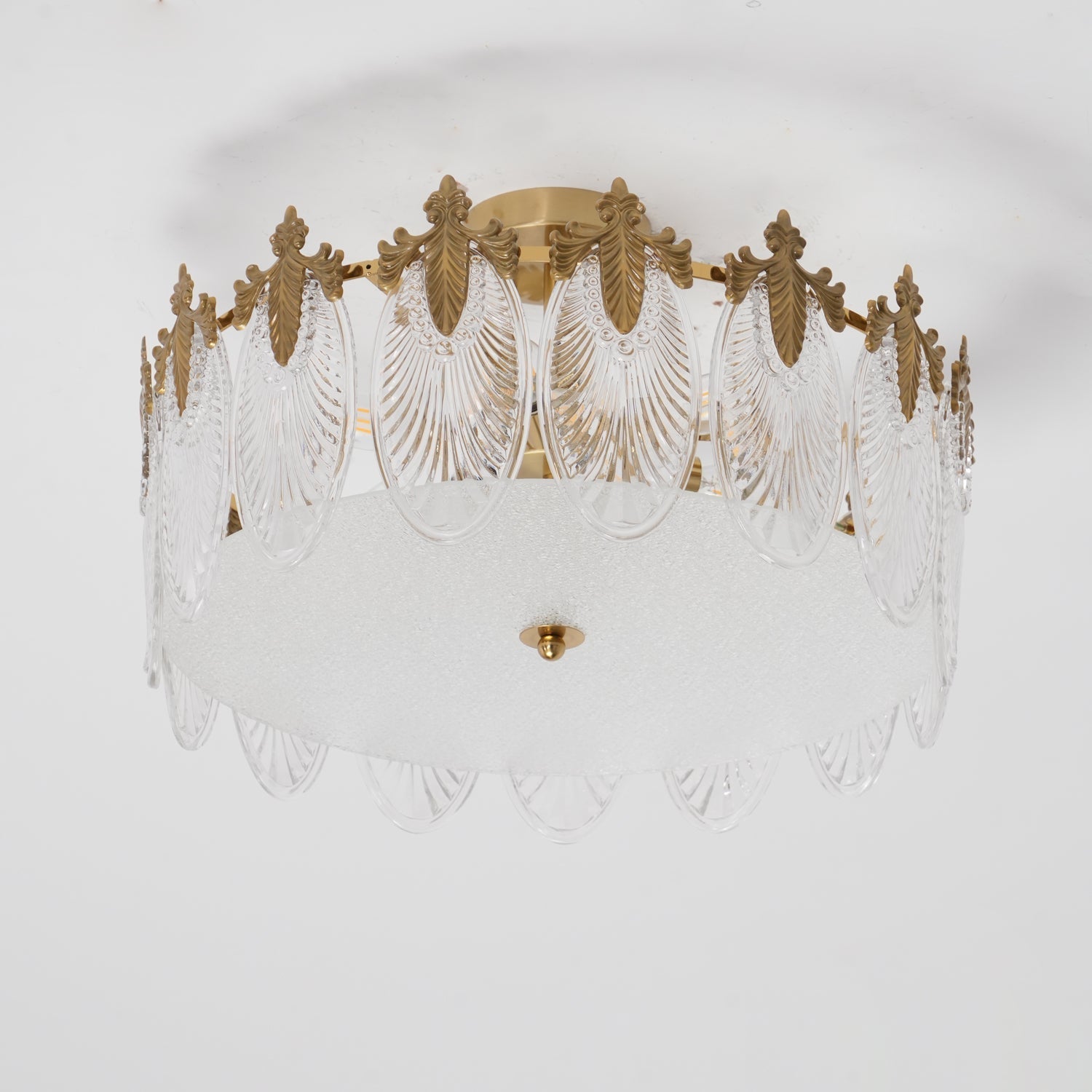 Decorative Pattern Glass Round Chandelier - Blowlighting