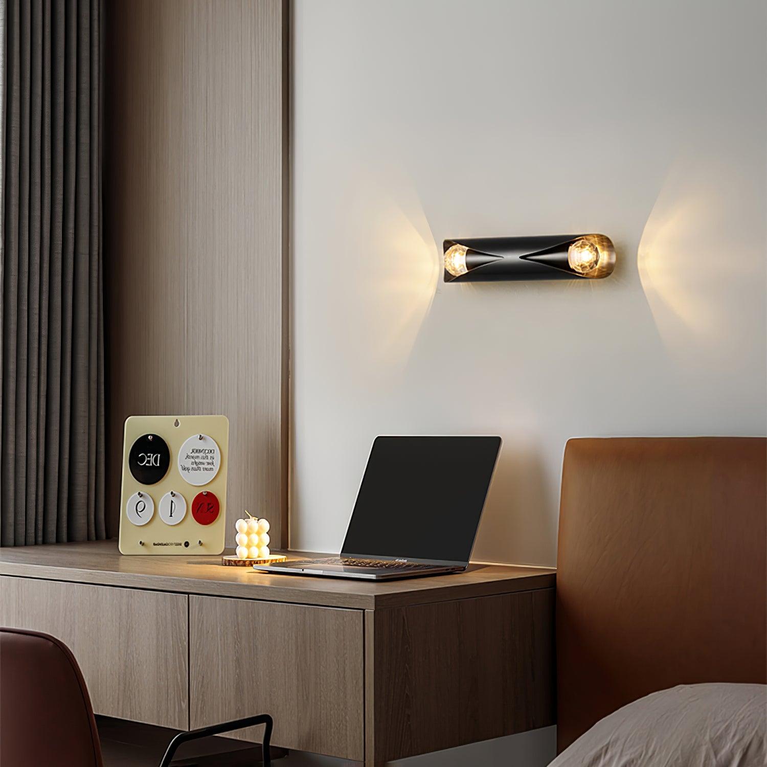 Diamonds Brass Wall Lamp - Blowlighting
