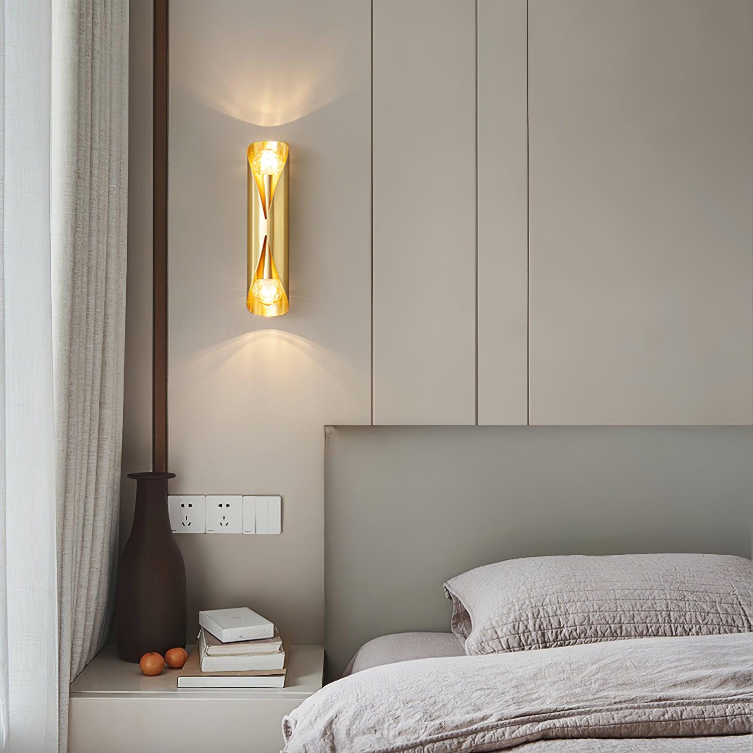 Diamonds Brass Wall Lamp - Blowlighting