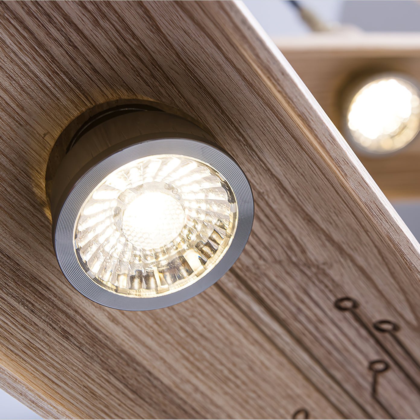 Zelirira Blade Wood Pendant Light - Blowlighting