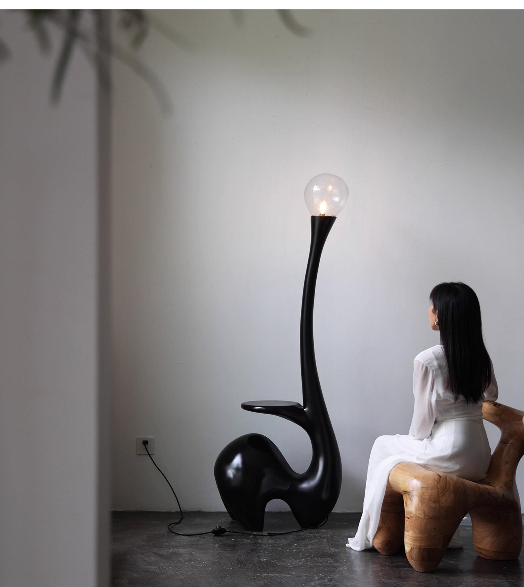 Elero Sculptural Floor Lamp - Vakkerlight