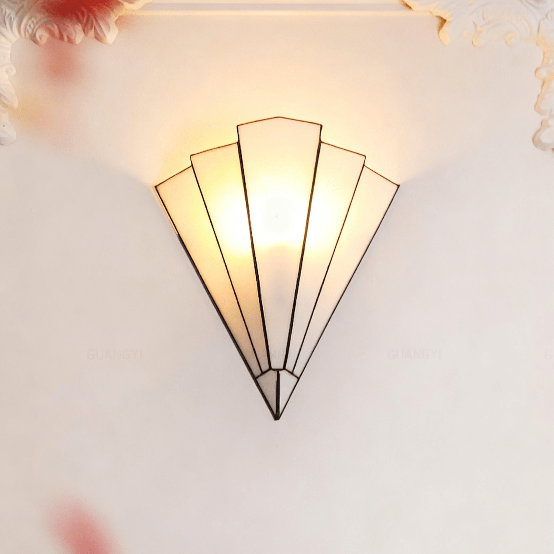 Elowen Applique Déco en Verre Élégante