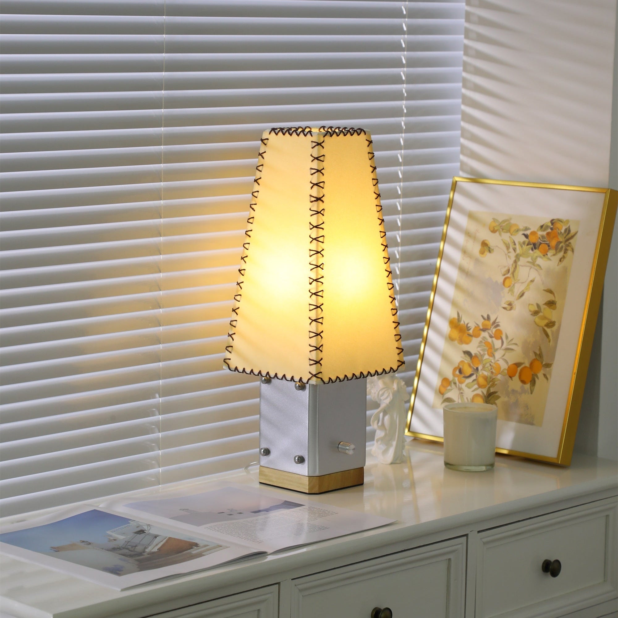 Estela Table Lamp - Vakkerlight