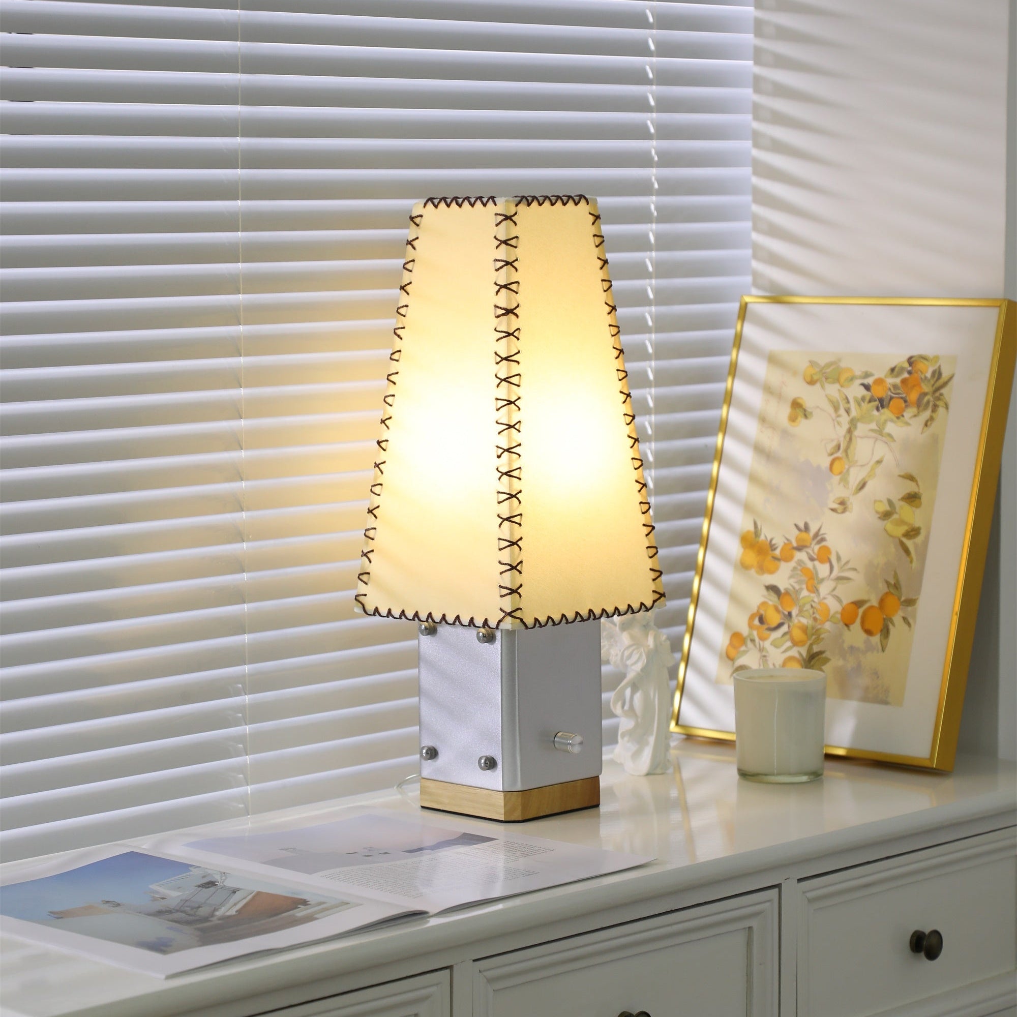 Estela Table Lamp - Vakkerlight