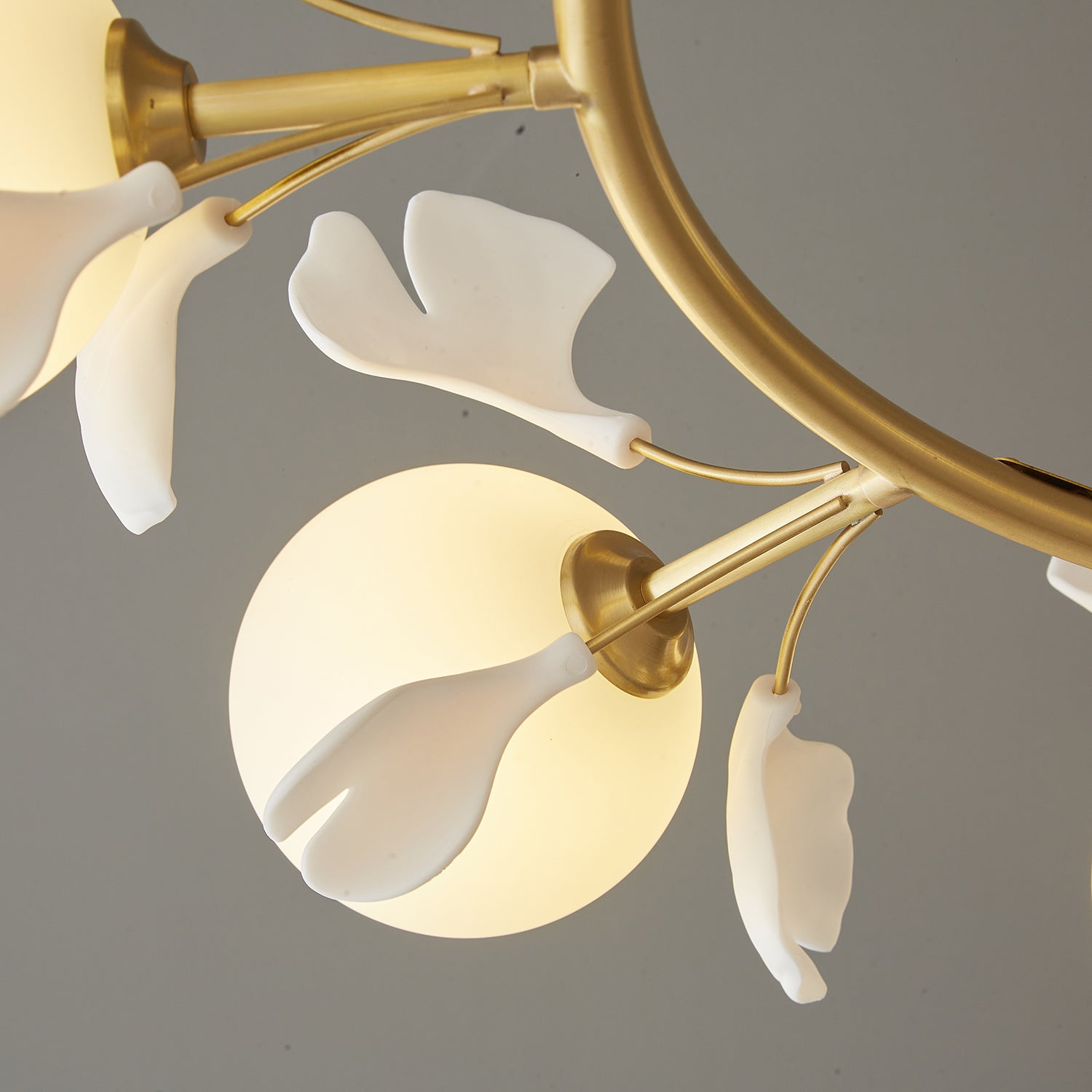 Evenielis Floral Brass Chandelier - Blowlighting