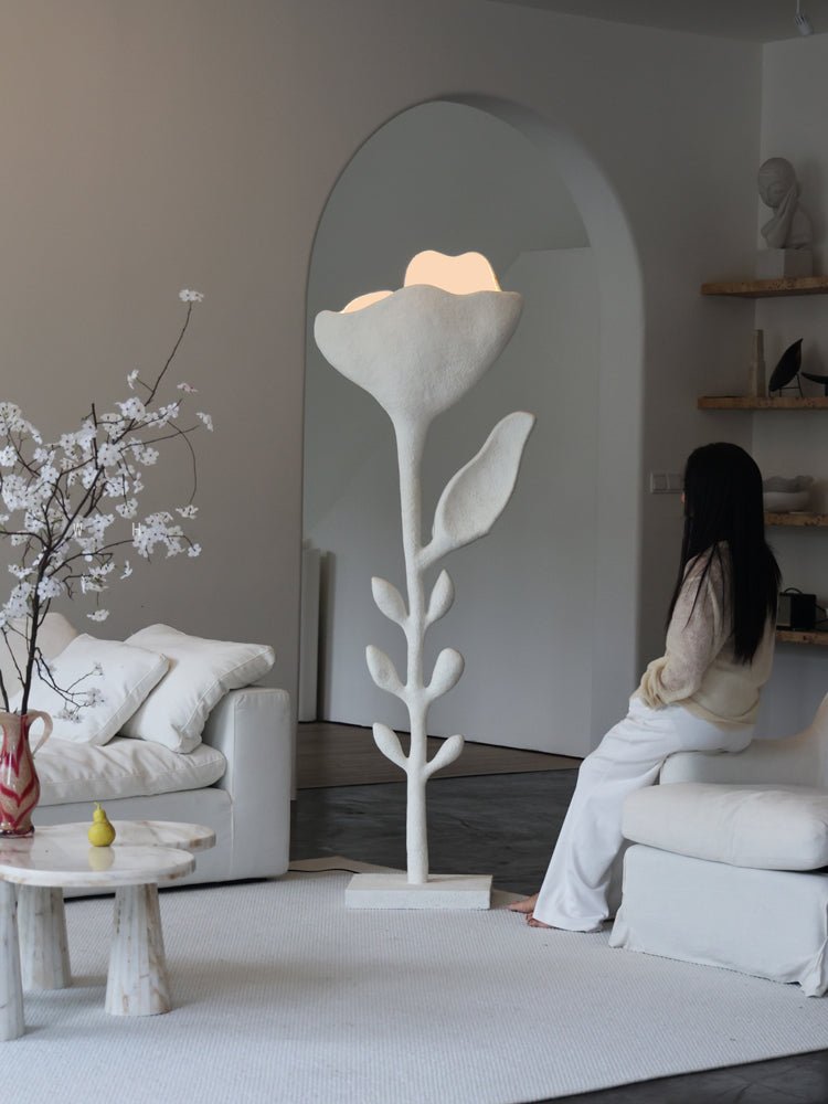 Brilo Lampadaire Élégant en Fibre de Verre Florae