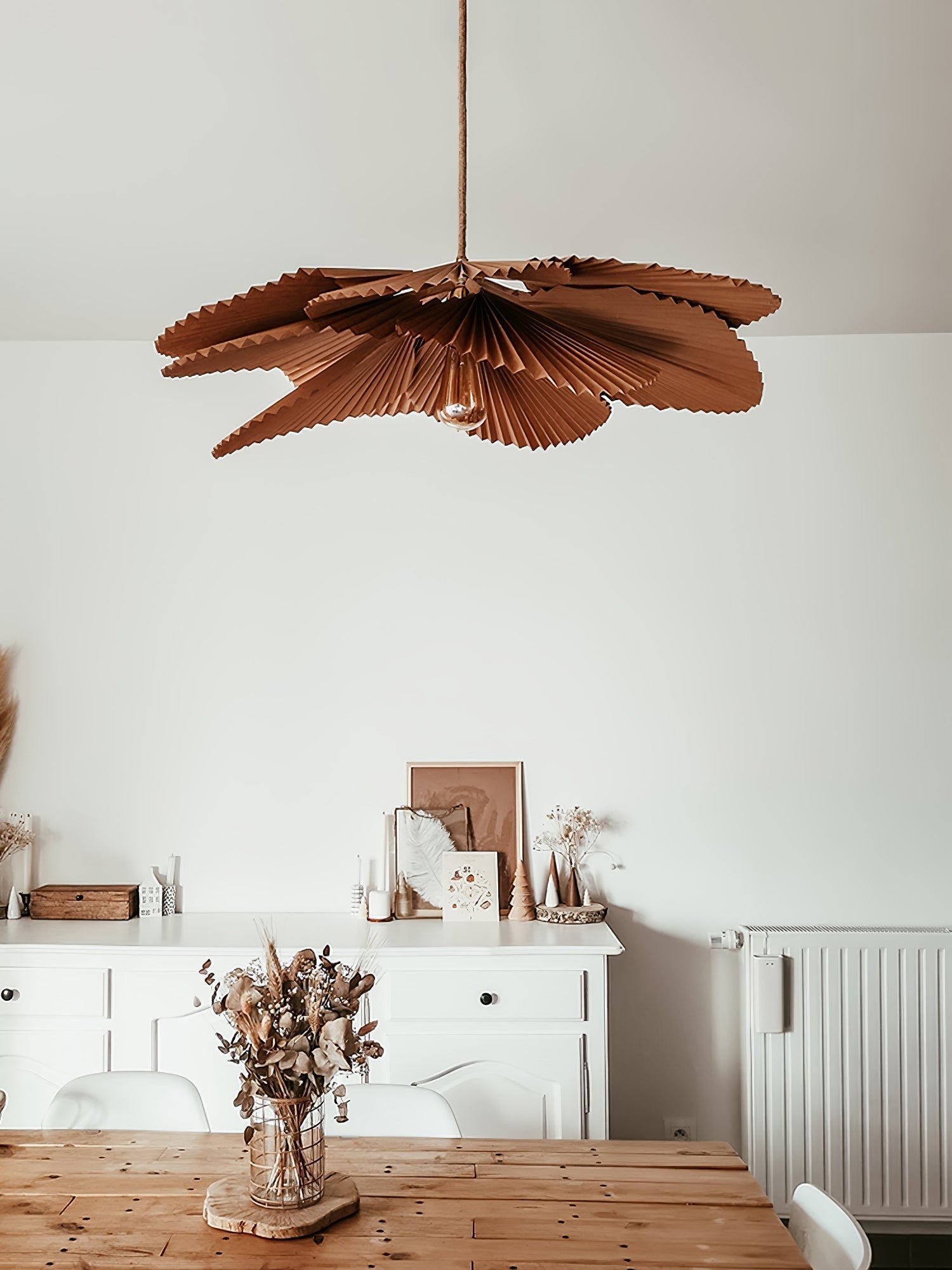 Folded Leaf Lotus Pendant Lamp - Blowlighting