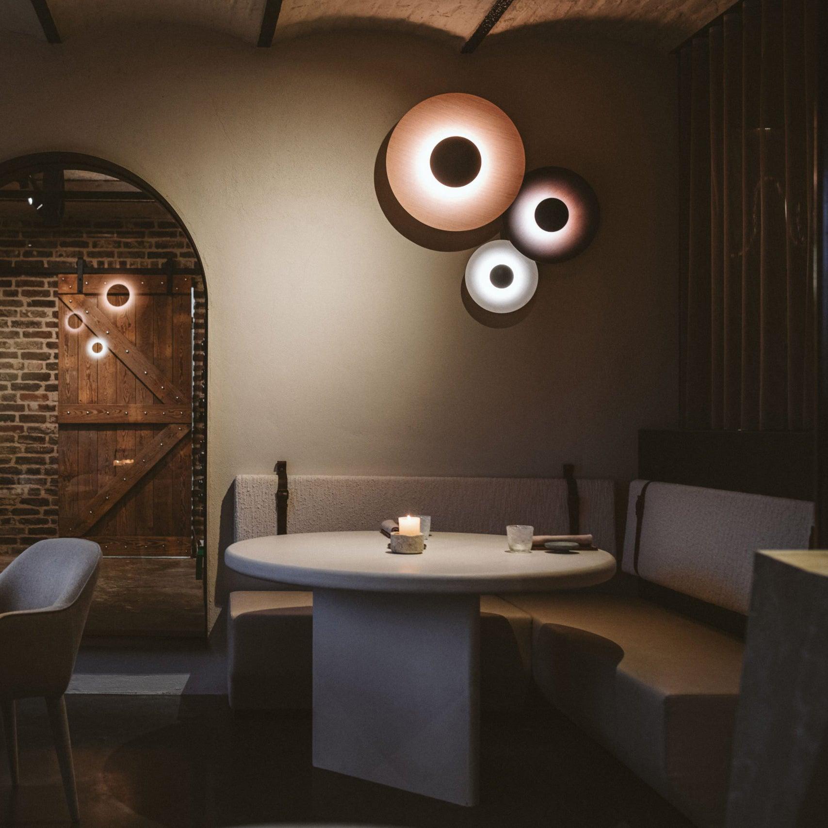 Simplicity Glow Wall Light - Blowlighting