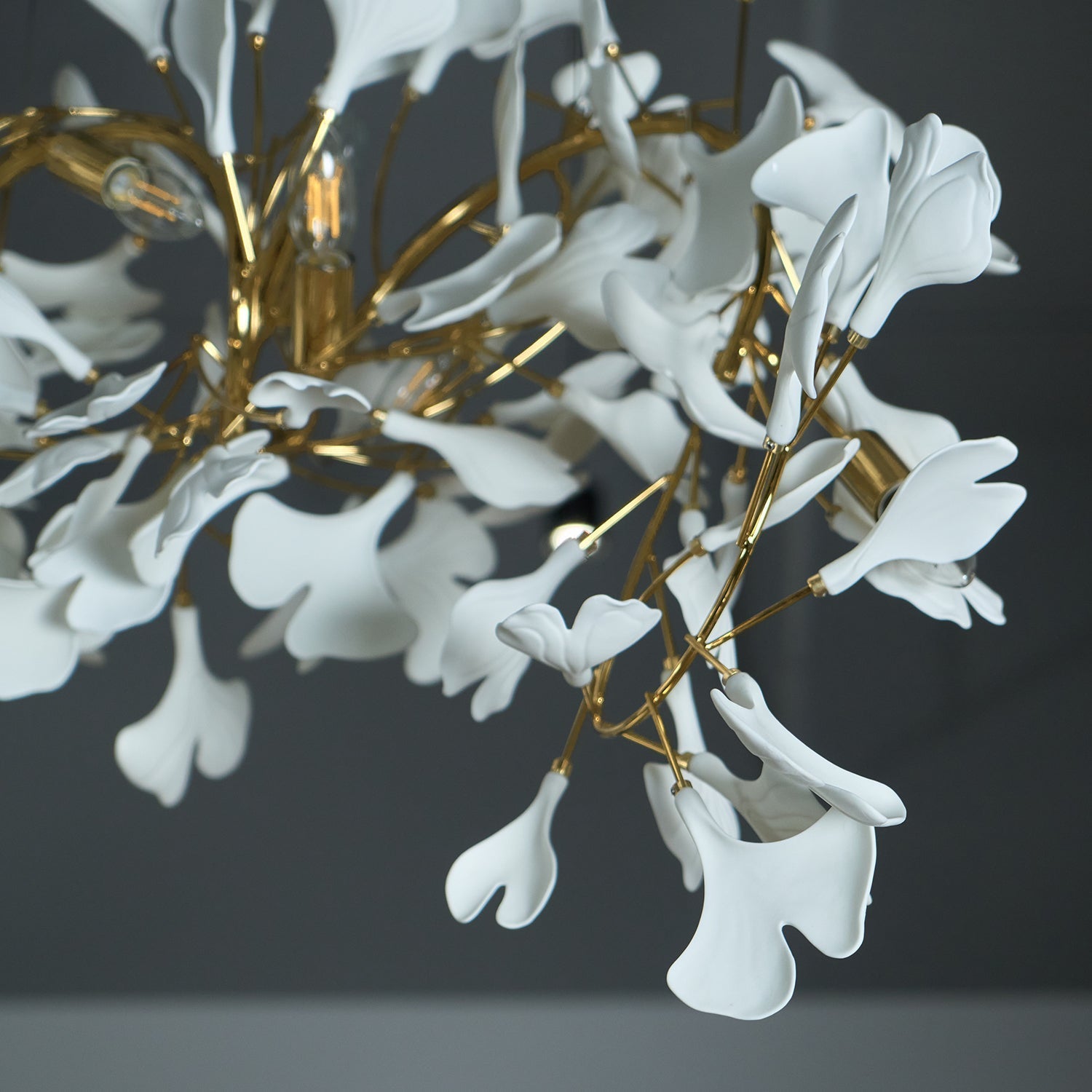 Gingko Chandelier C - Blowlighting