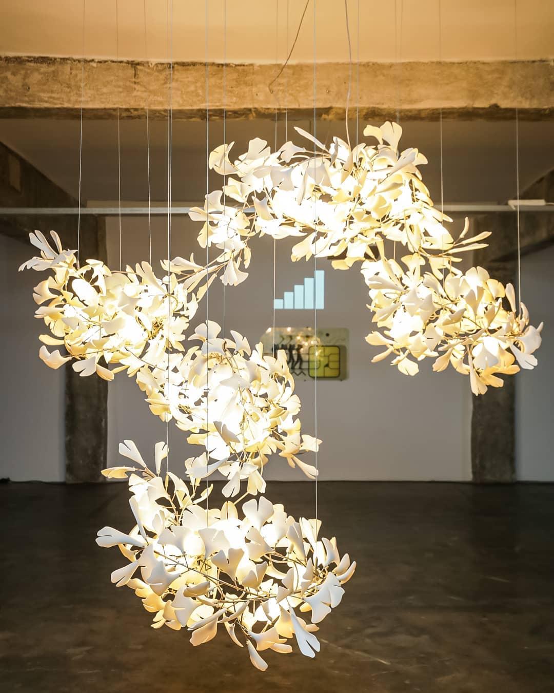 Gingko Chandelier F - Blowlighting