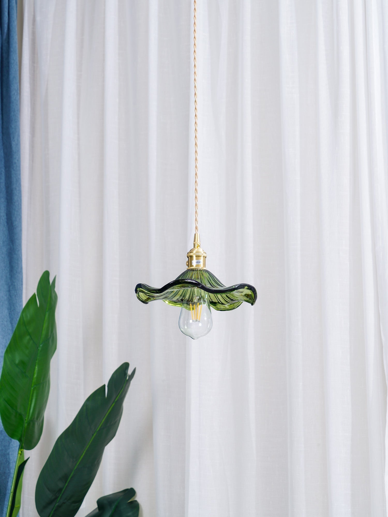 Glass Hibiscus Flower Swag Light - Blowlighting