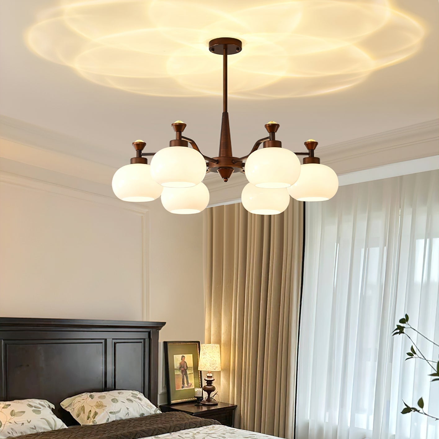 Aurora Chandelier Globe Spotlight - Blowlighting