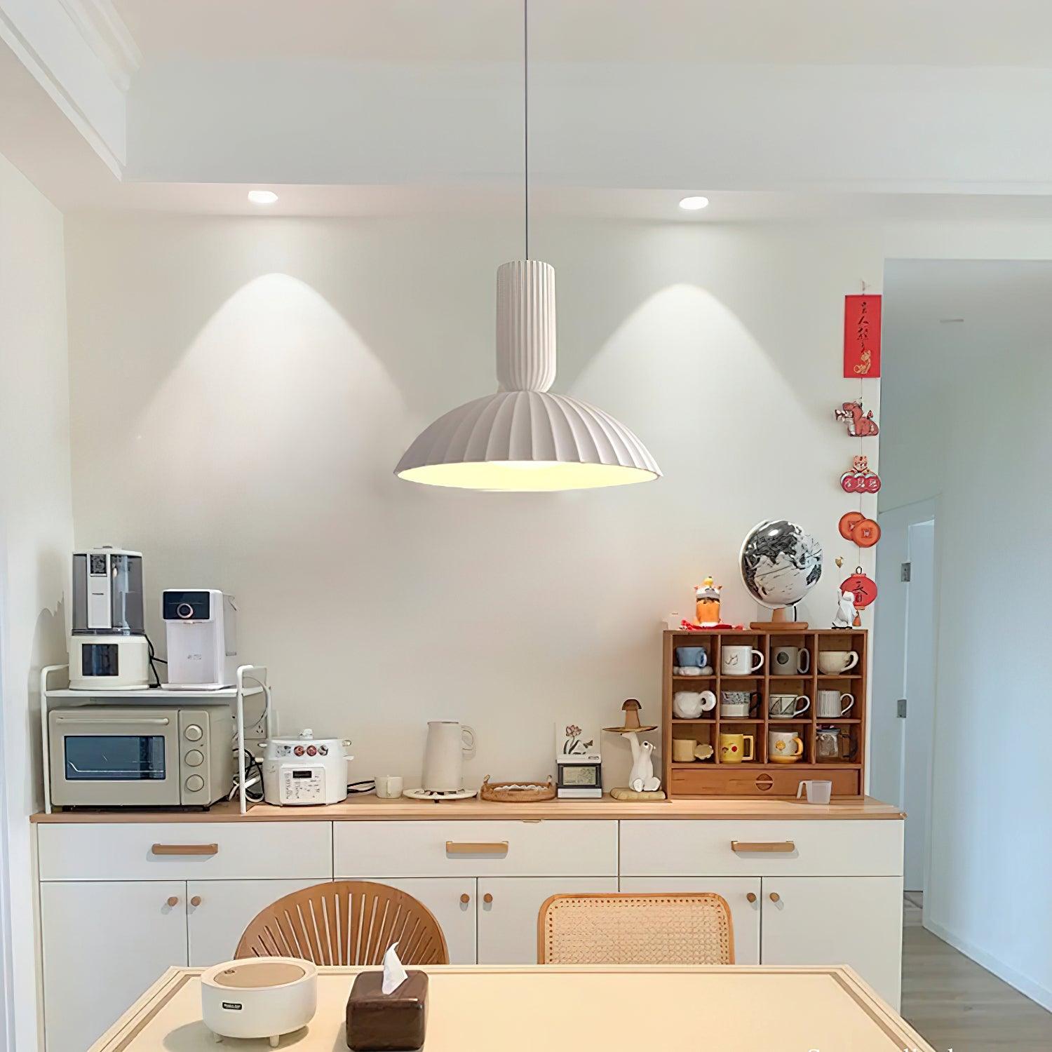 Resin Apollo Pendant Light - Blowlighting
