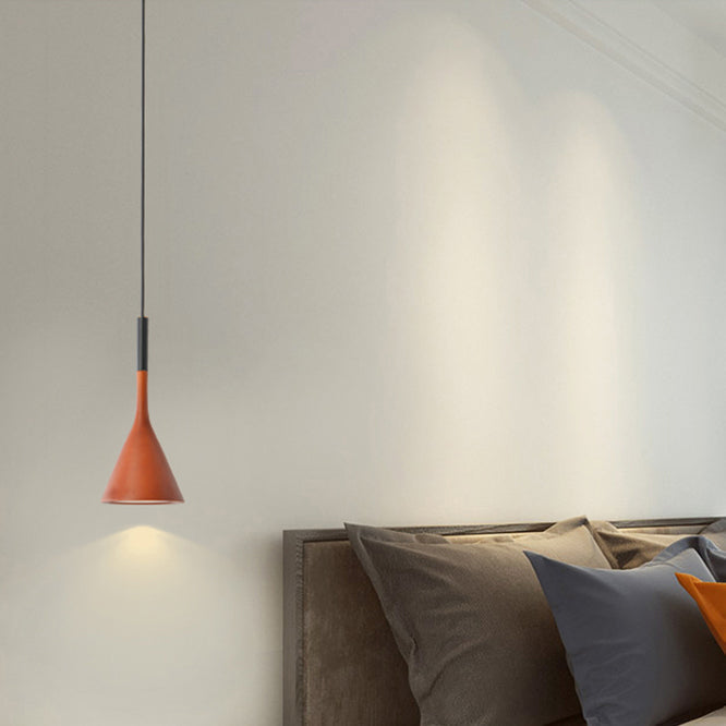 Valentina Suspension Moderne, Triangle
