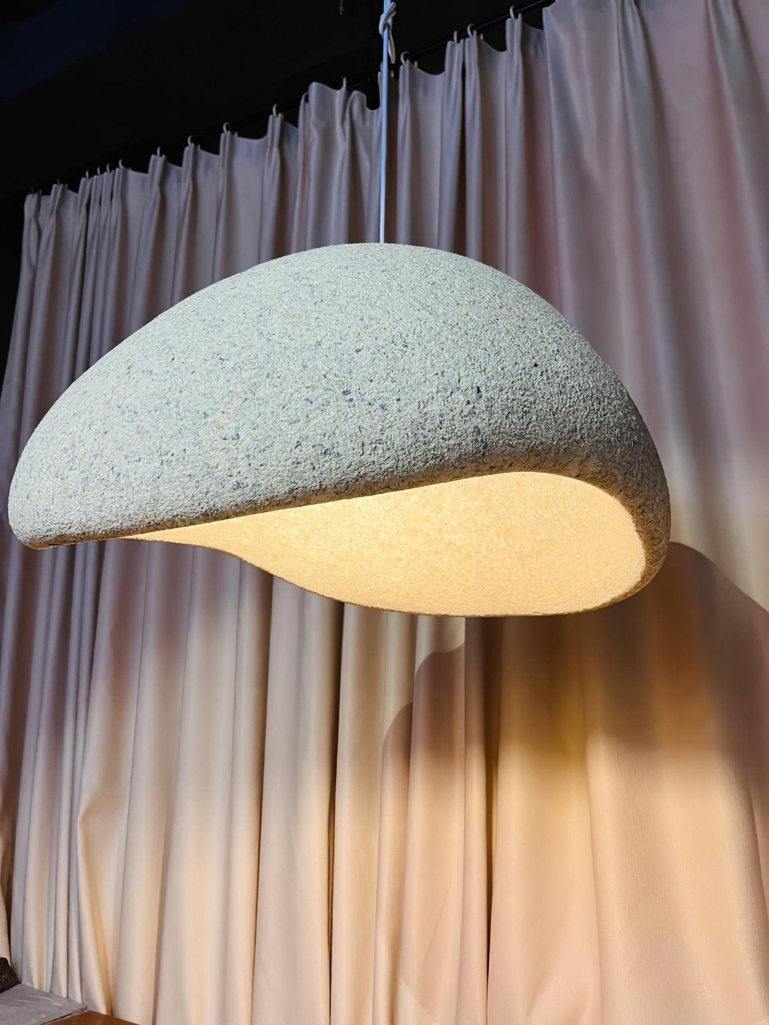 Khmara Halia Speckled Pendant Lamp - Blowlighting