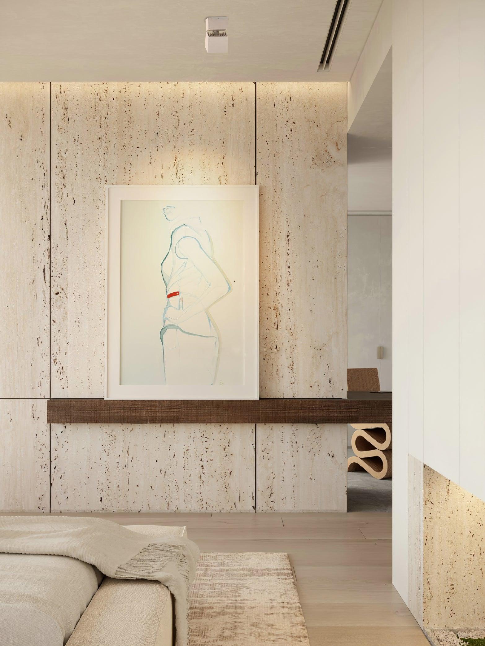 Lara2 Spotlights - Blowlighting