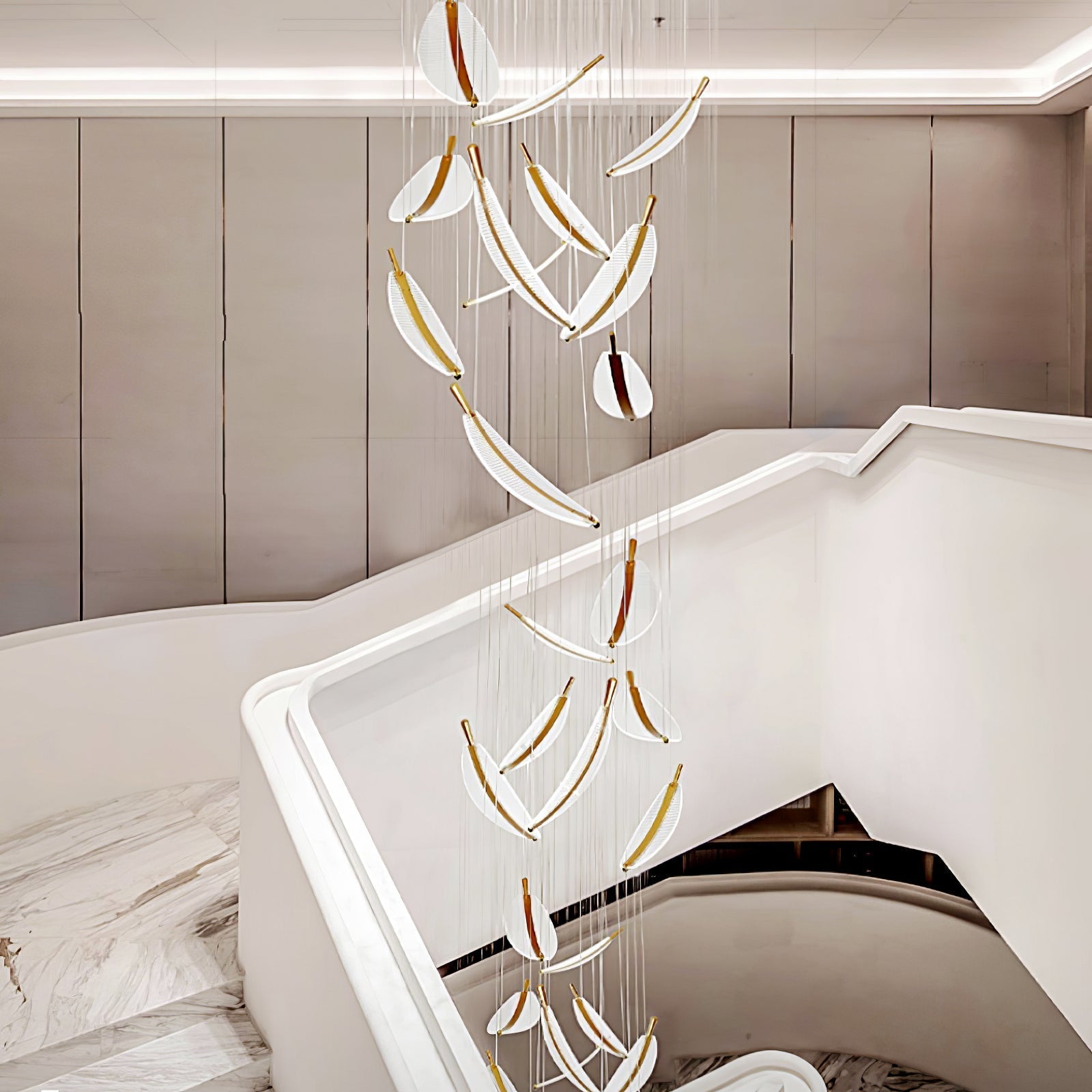 Lustra Chandelier Leaf Acrylic Gold Elegant Modern - Letslighting