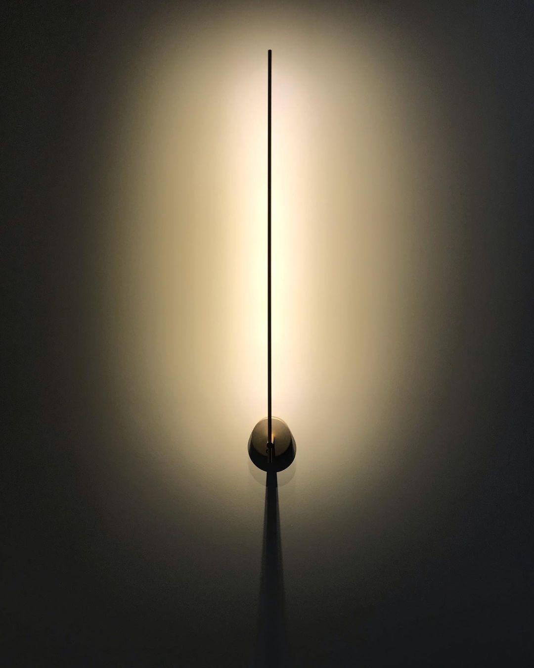 Light Stick V Sconce - Blowlighting