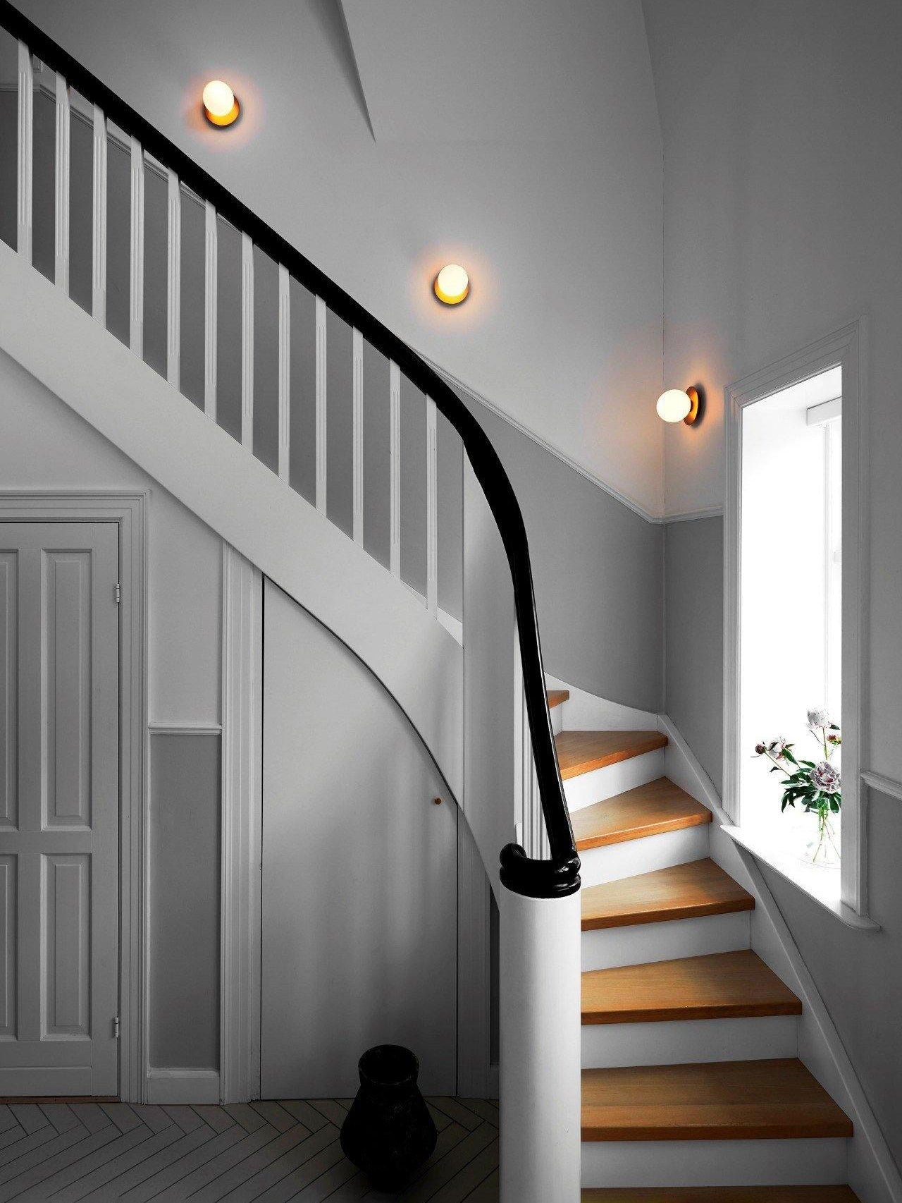 Lunara Wall Lamp - Blowlighting