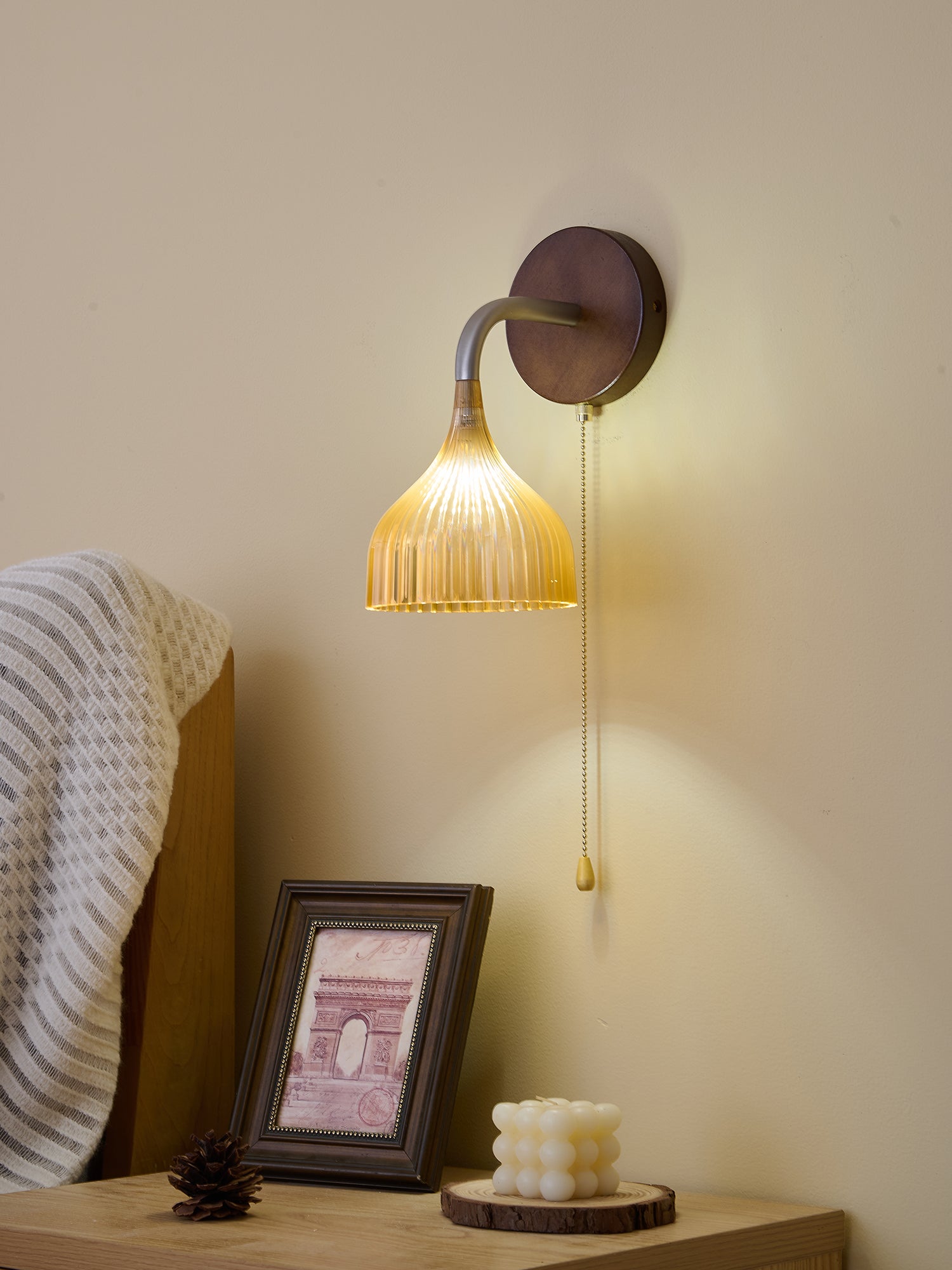 Lucina Wall Lamp - Blowlighting