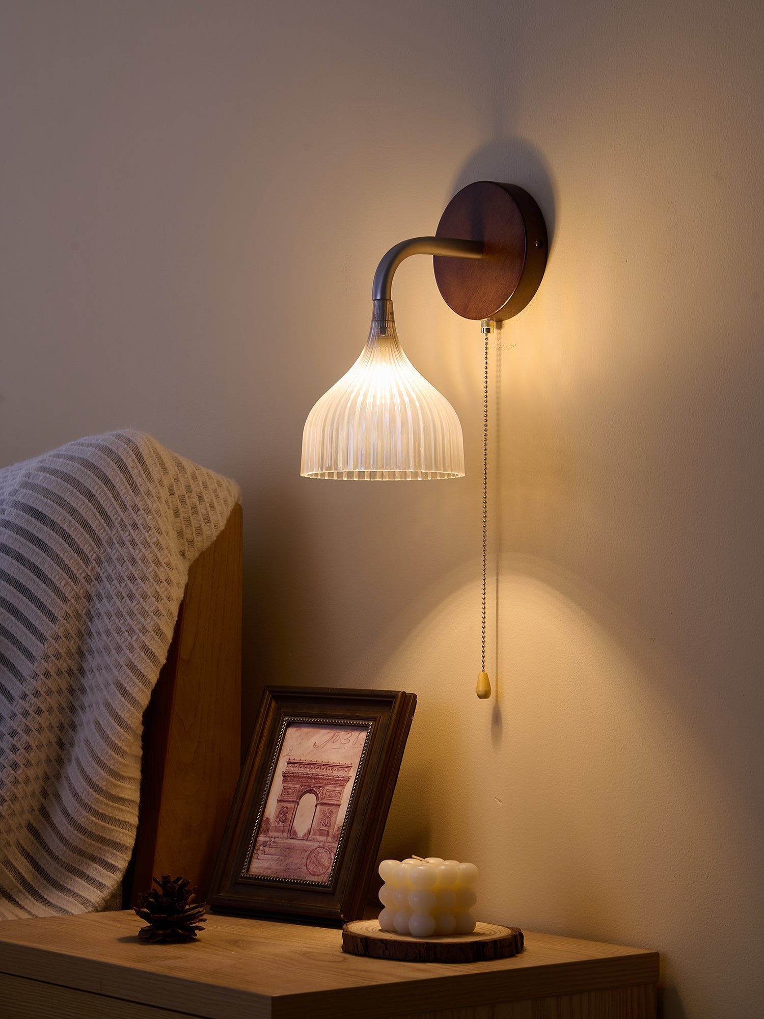 Lucina Wall Lamp - Blowlighting