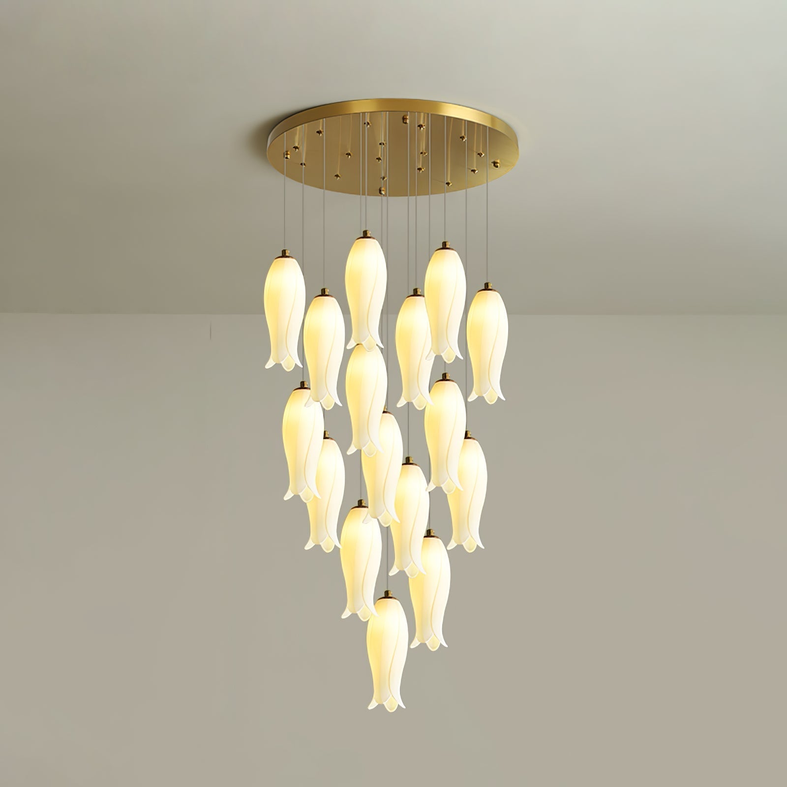 Sylirion Alabaster Brass Chandelier - Blowlighting