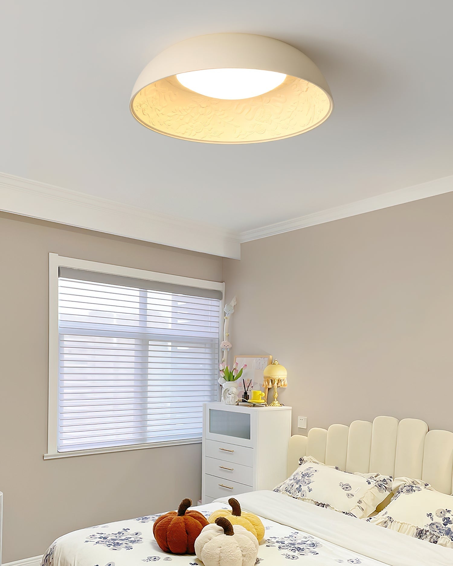 Serava Ceiling Light Floral patterns - Letslighting