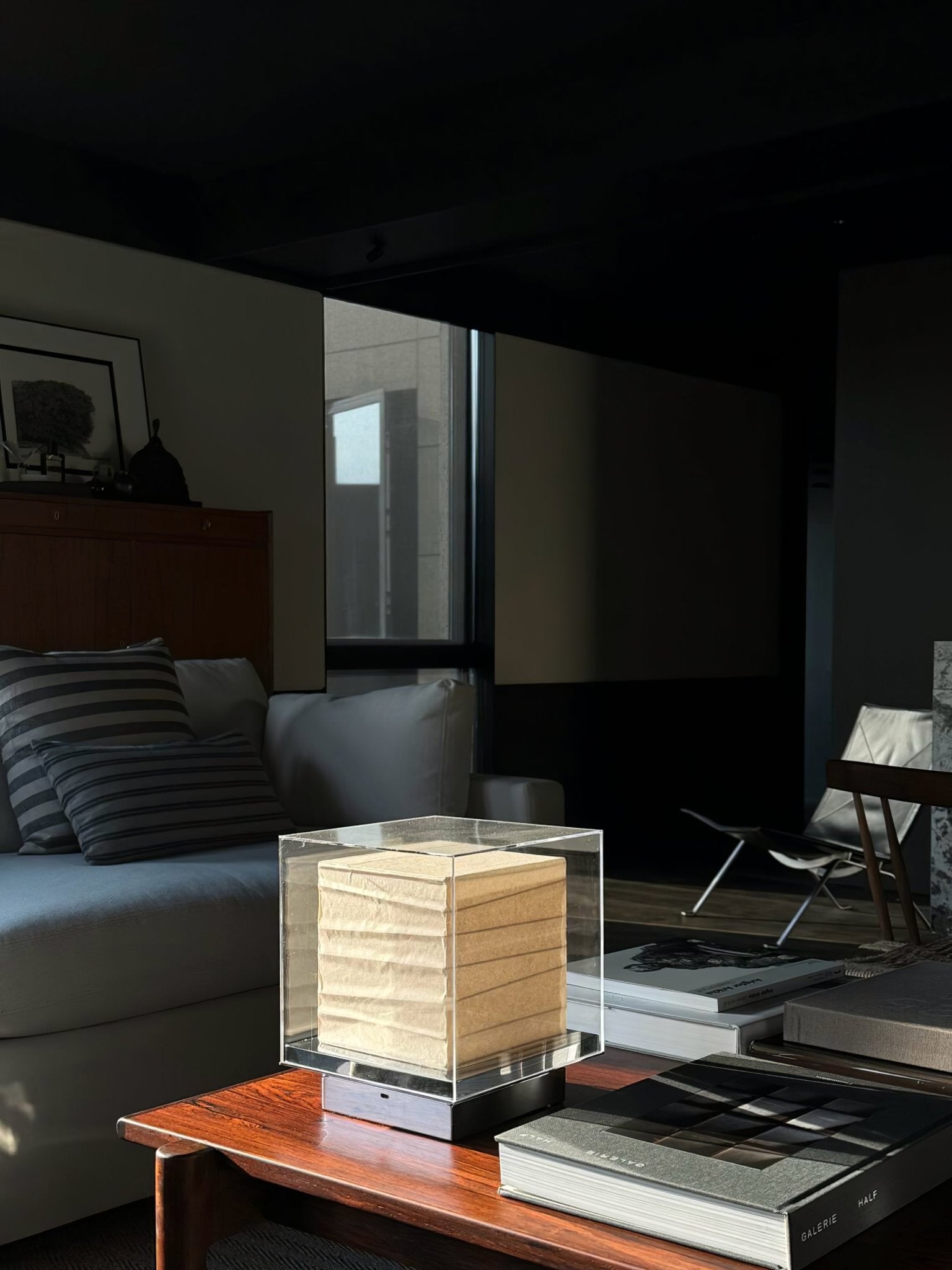 Lumo Cube Table Lamp - Vakkerlight