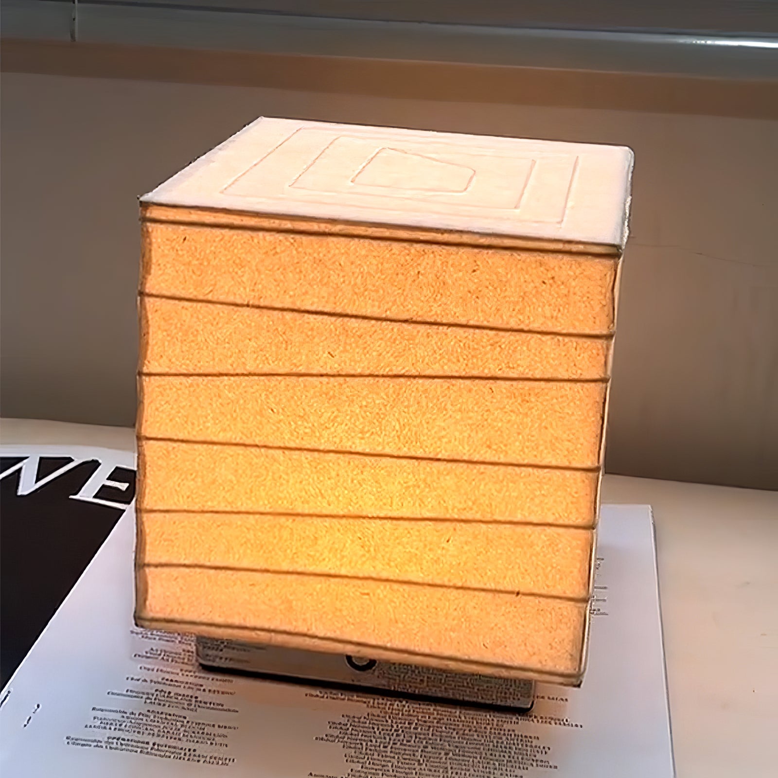 Lumo Cube Table Lamp - Vakkerlight